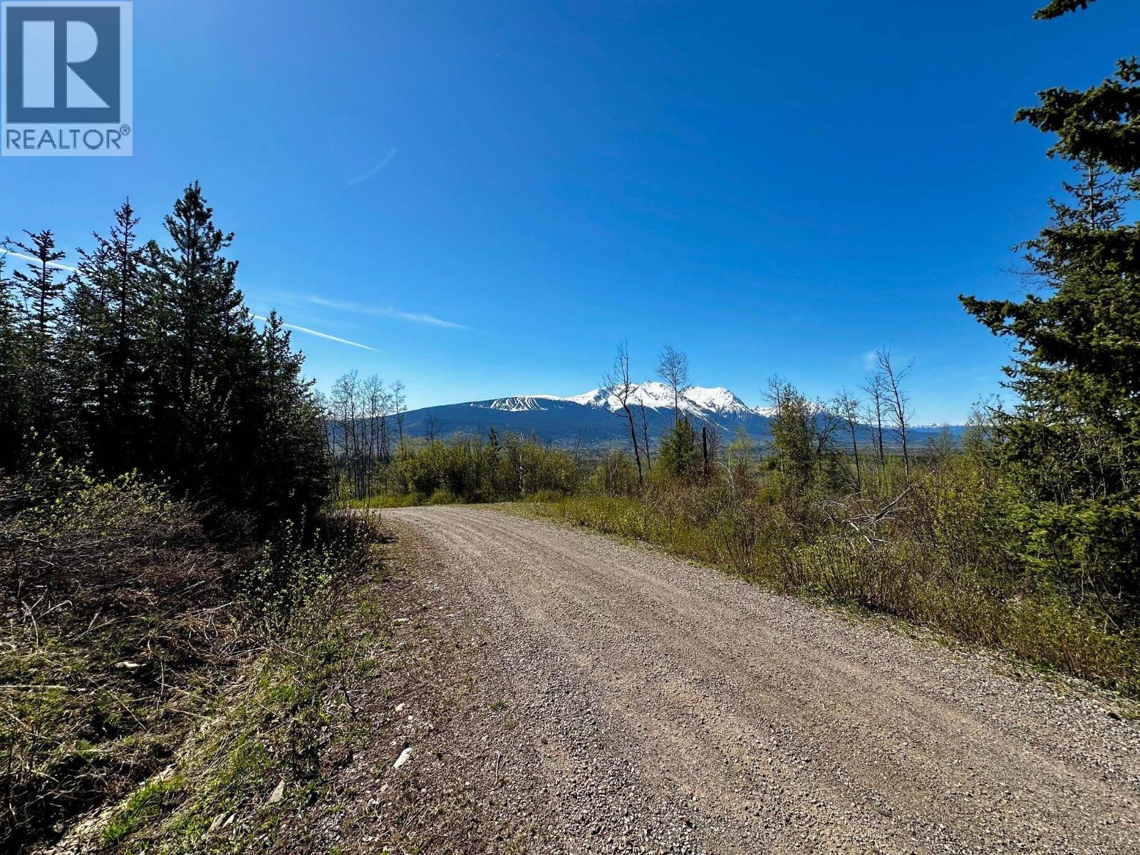 2071 HIGHLAND ROAD - 39