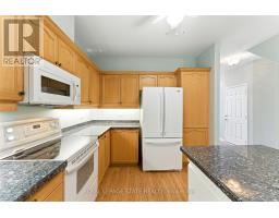 6 - 40 Wesleyan Court, Hamilton, ON L9G5C7 Photo 9