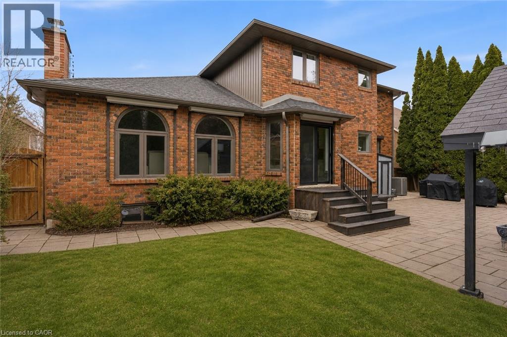 28 DEERVIEW Avenue - 41