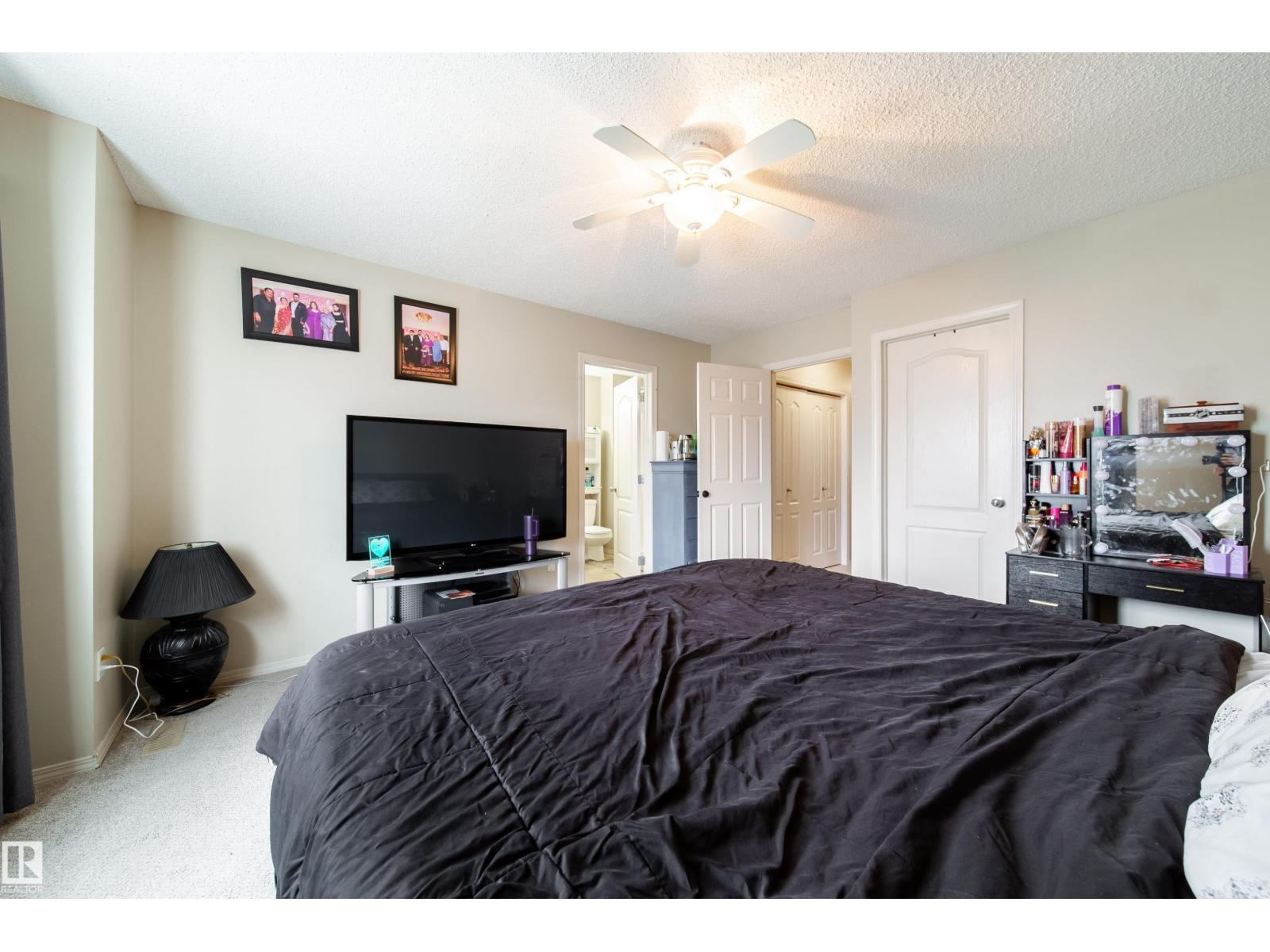 #118 5001 62 ST - 23