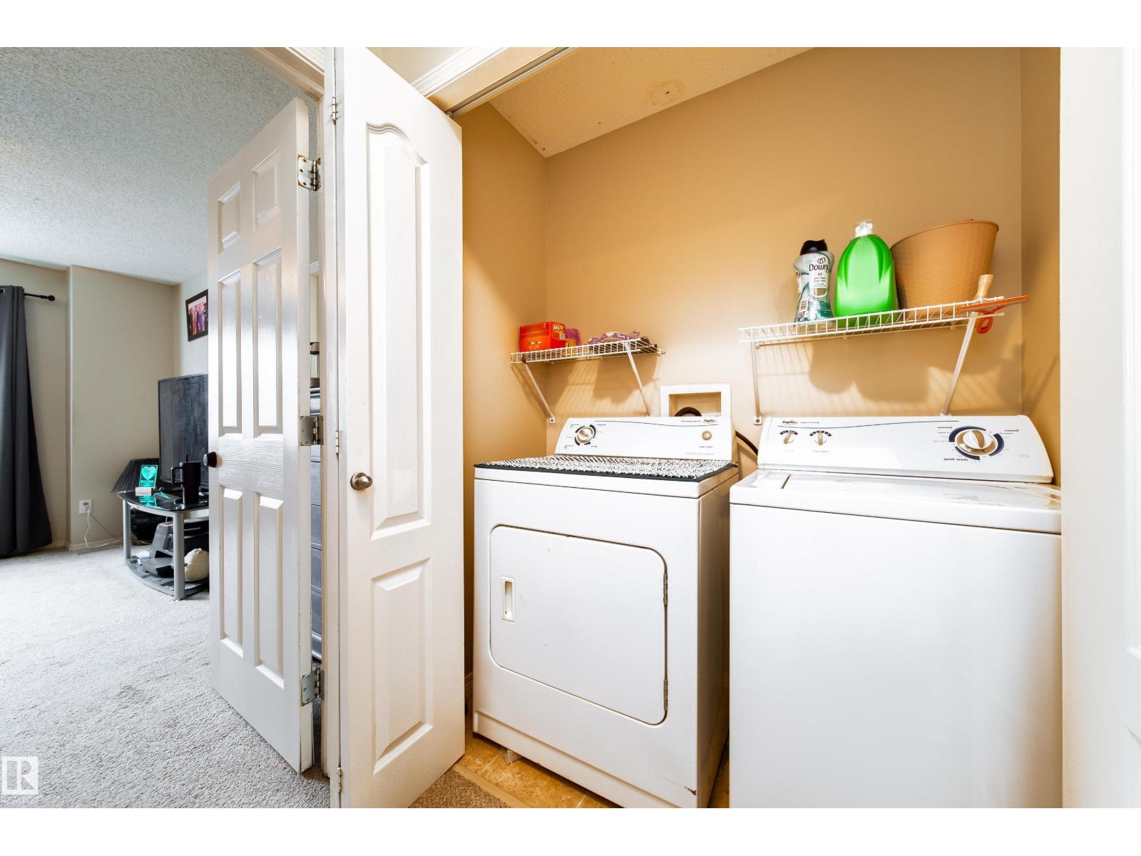 #118 5001 62 ST - 20