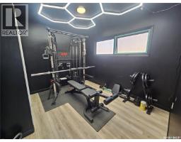 421 3rd Street E, Shaunavon, SK S0N2M0 Photo 8