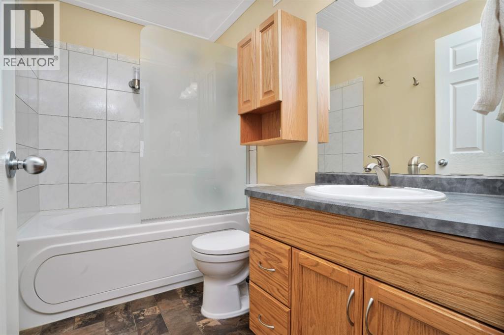 Main Bath