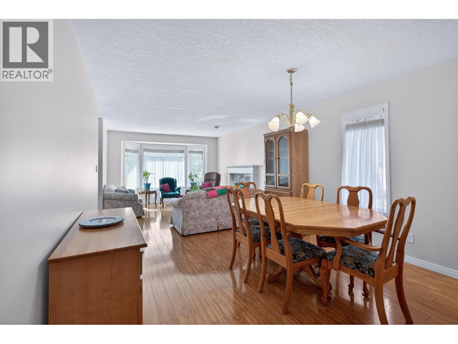 #7 2710 Allenby Way - 19