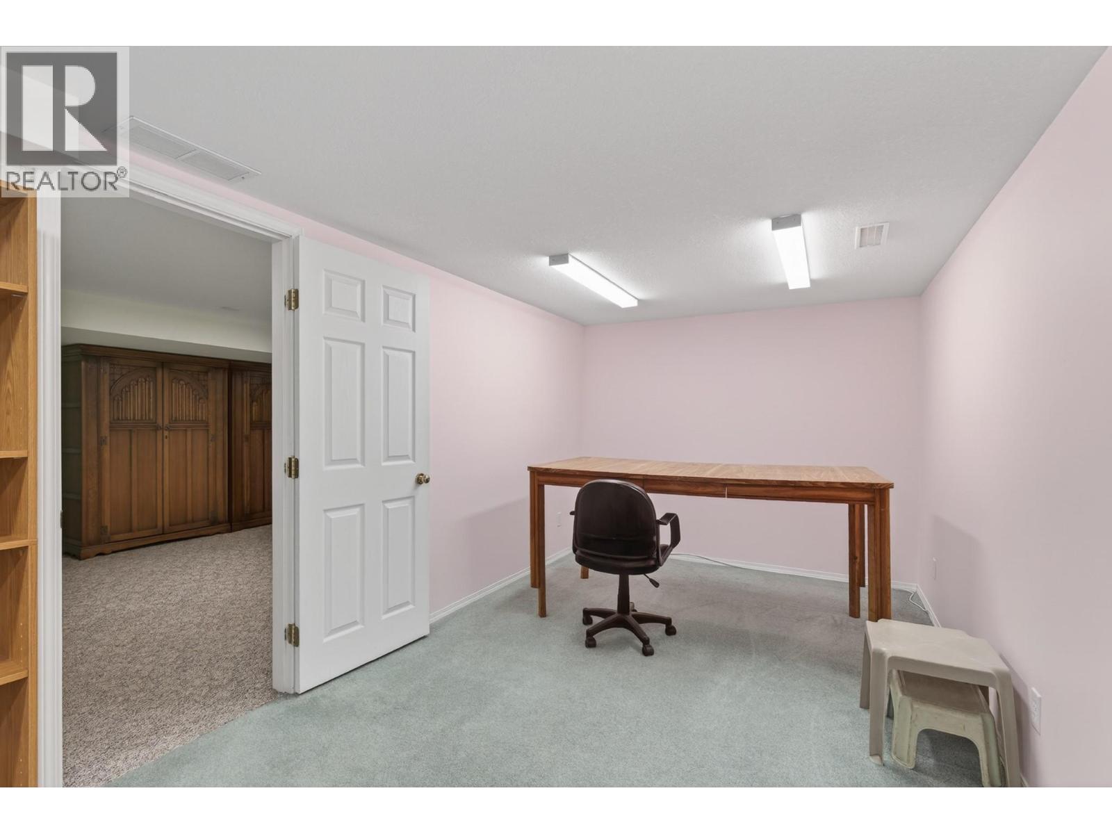 #7 2710 Allenby Way - 51