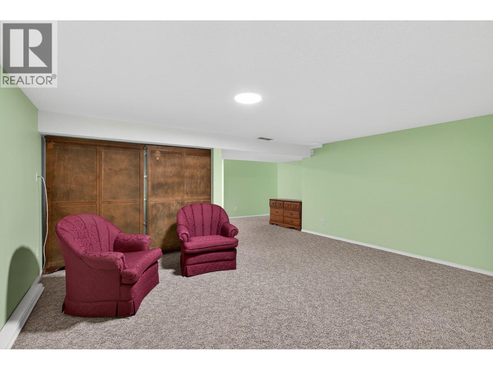 #7 2710 Allenby Way - 48