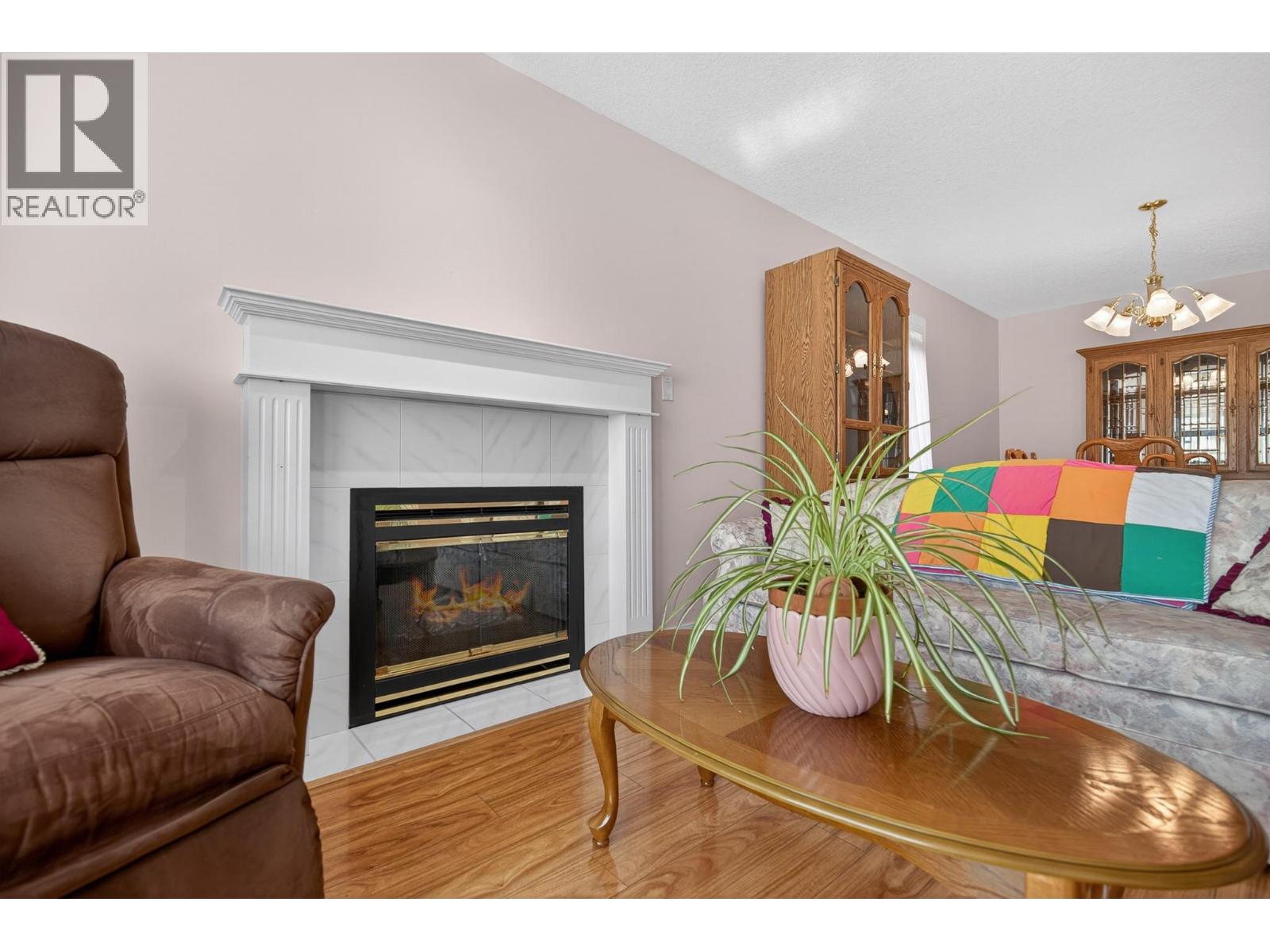#7 2710 Allenby Way - 25