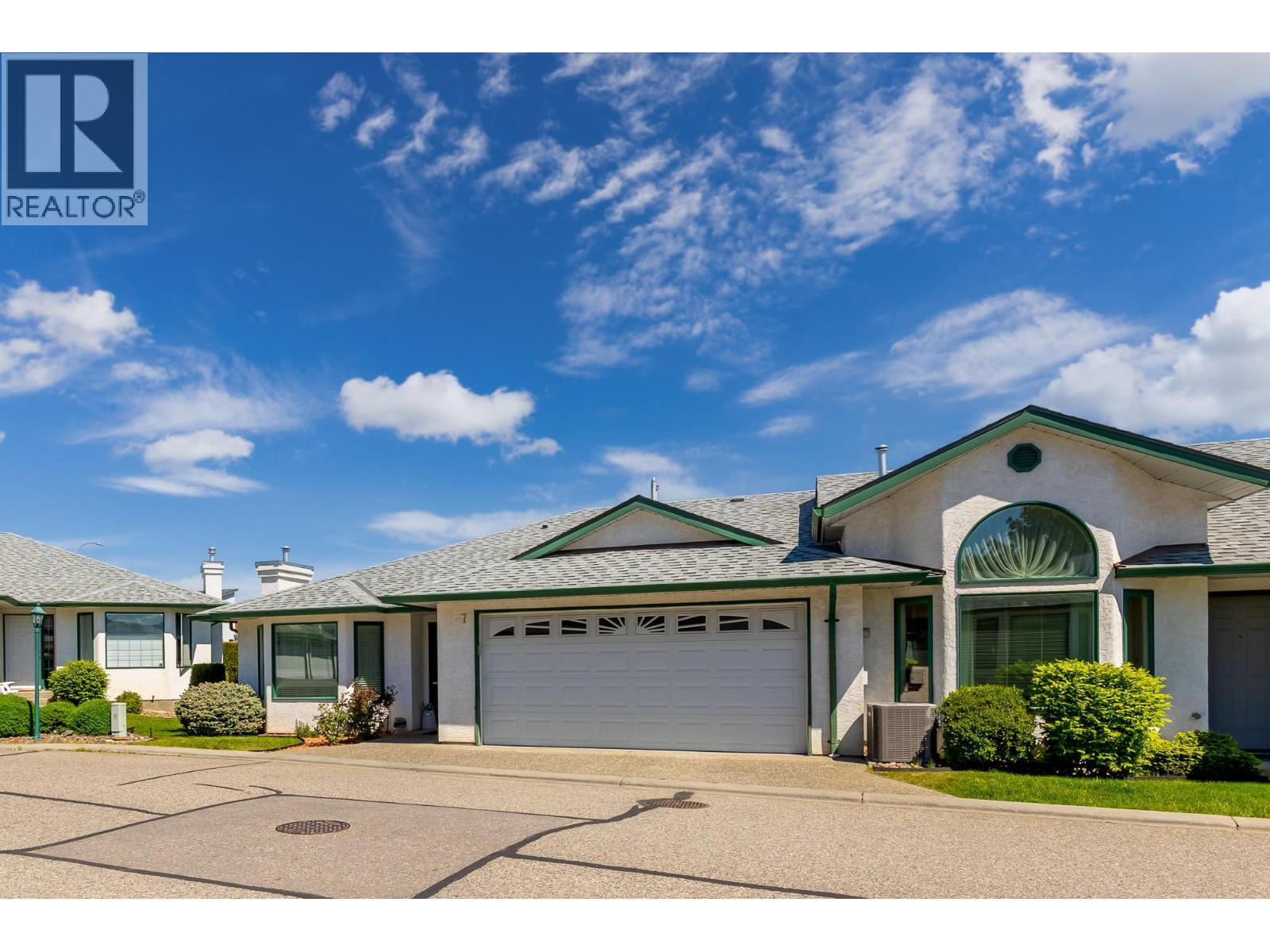 #7 2710 Allenby Way - 62