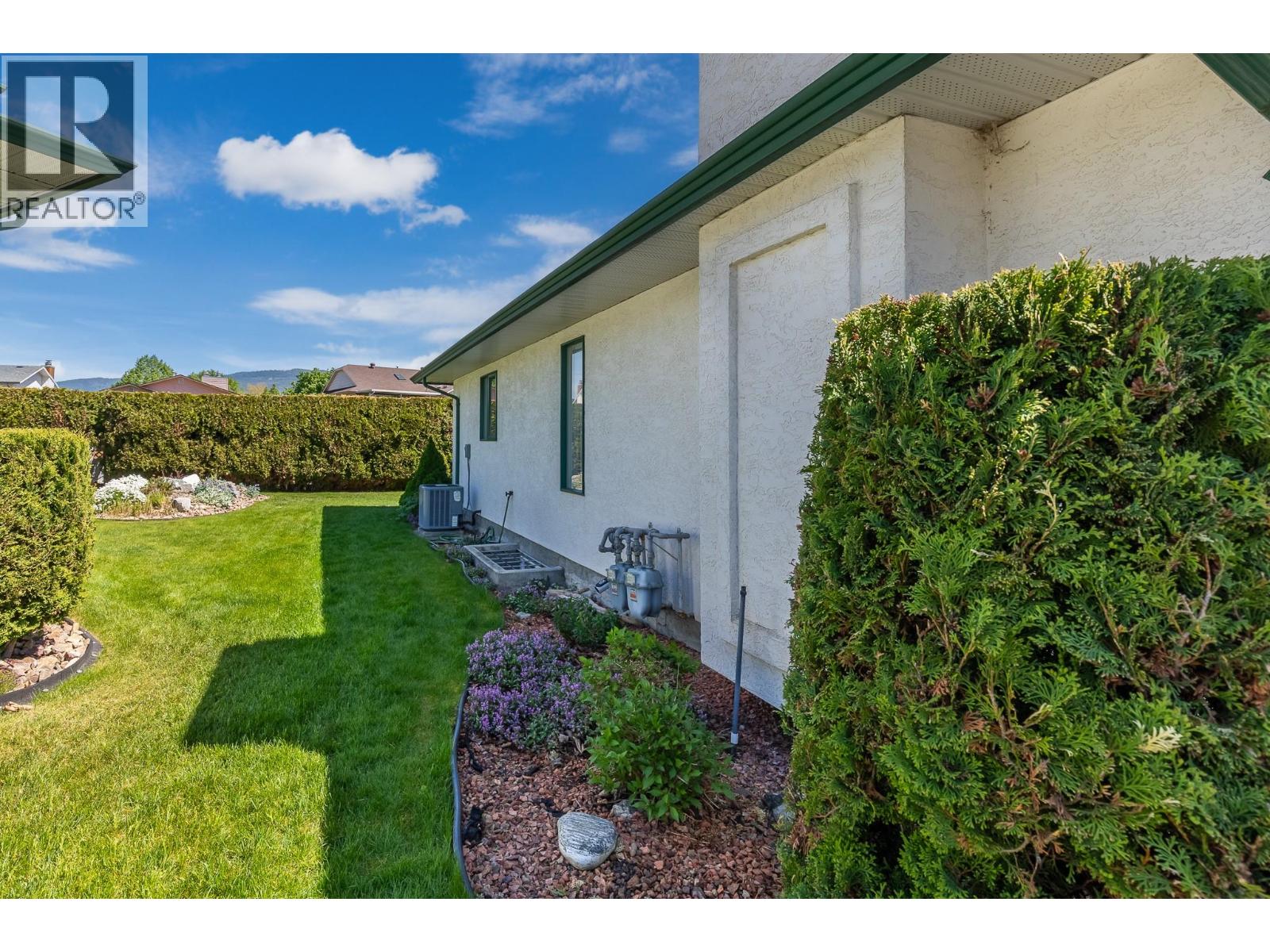#7 2710 Allenby Way - 63