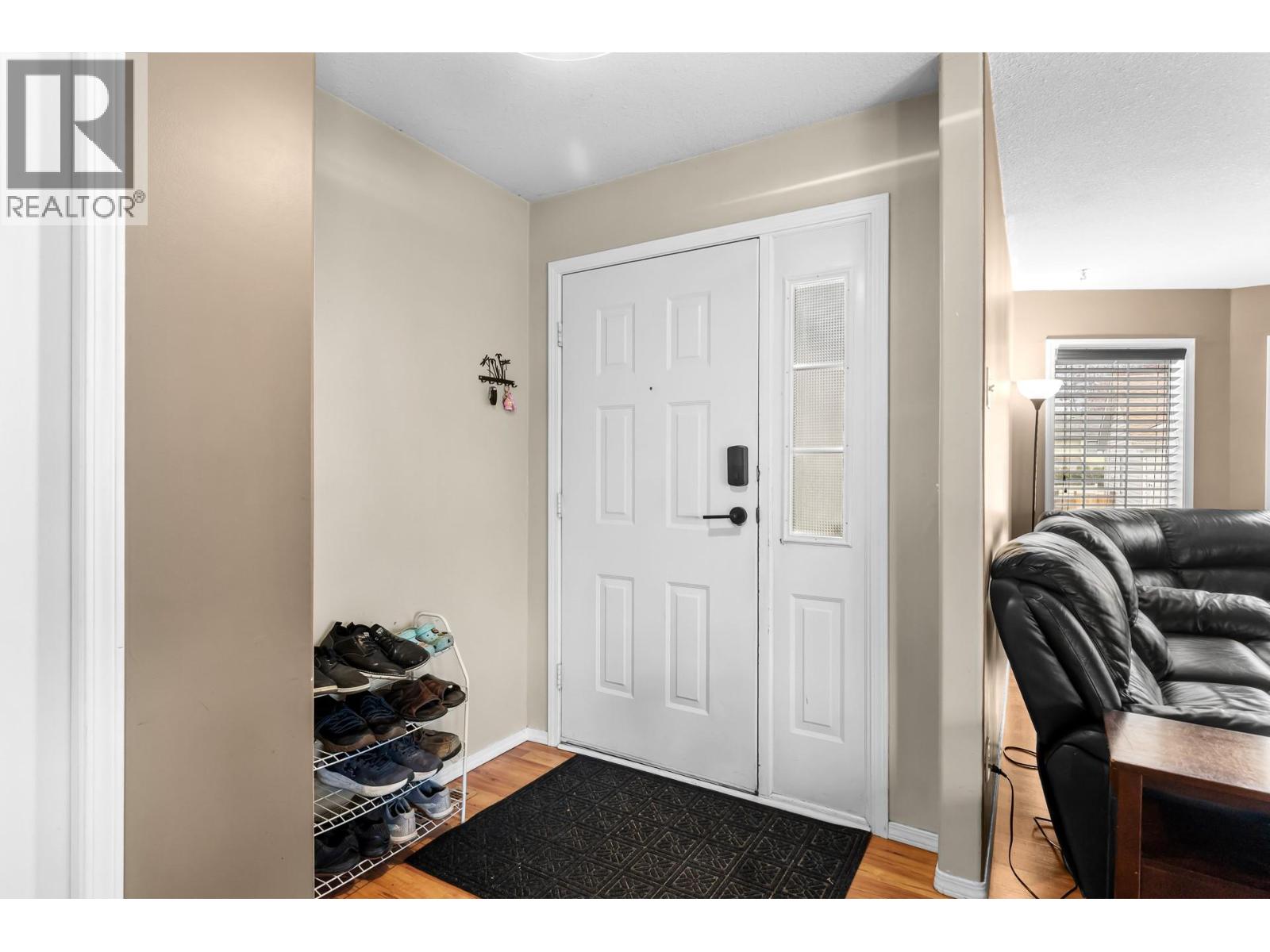 #38 555 Glenmeadows Road - 5