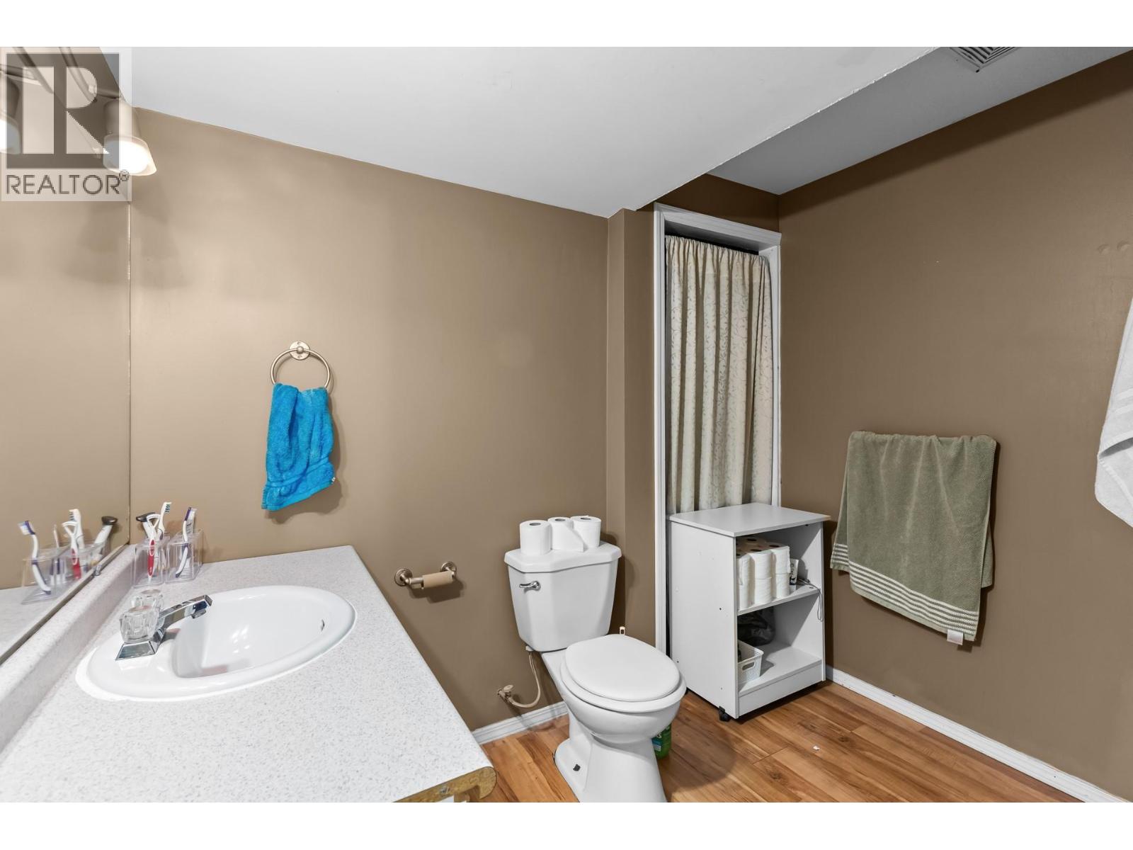 38 555 Glenmeadows Road, Kelowna
