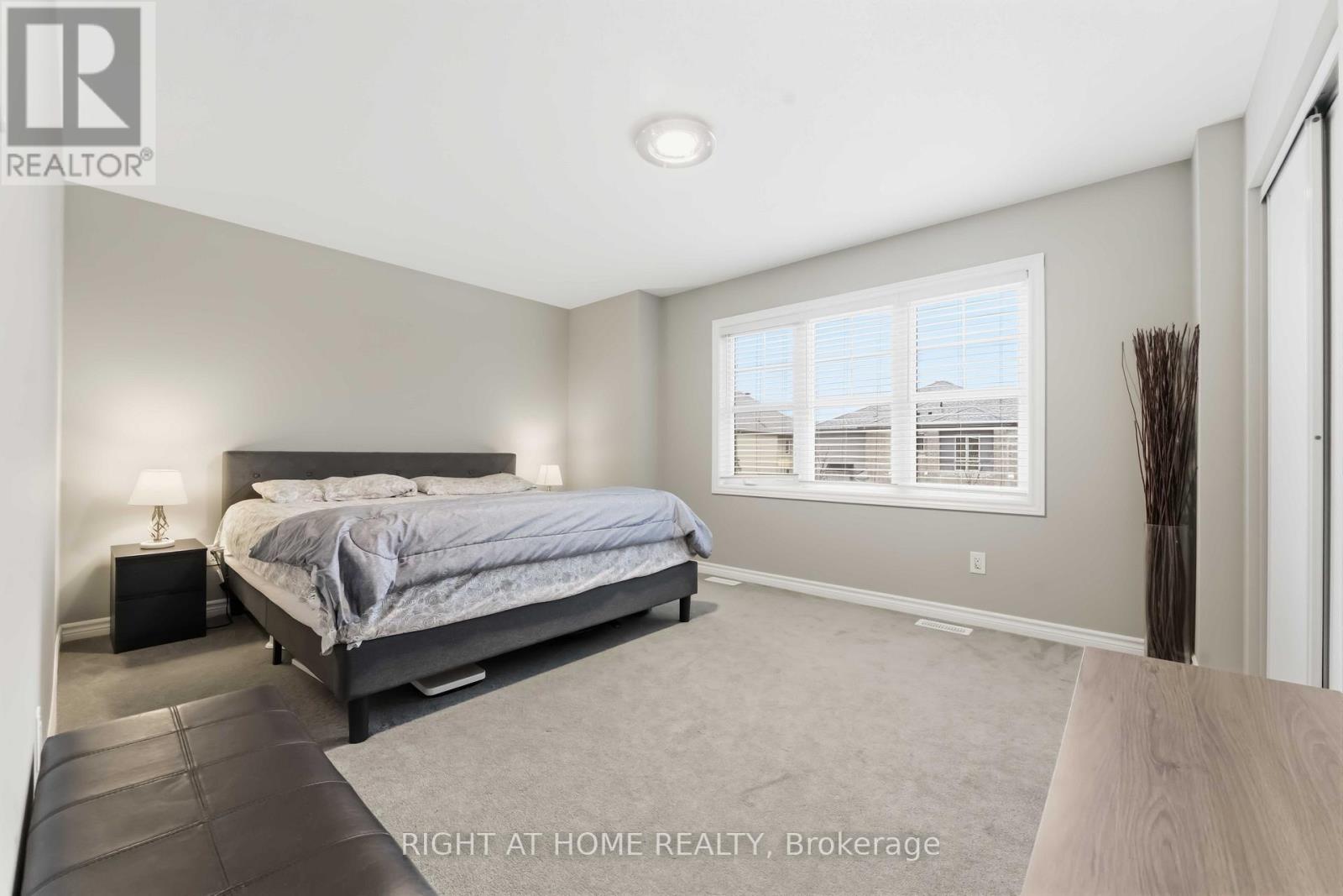 1001 RUE DU MANEGE STREET - 34