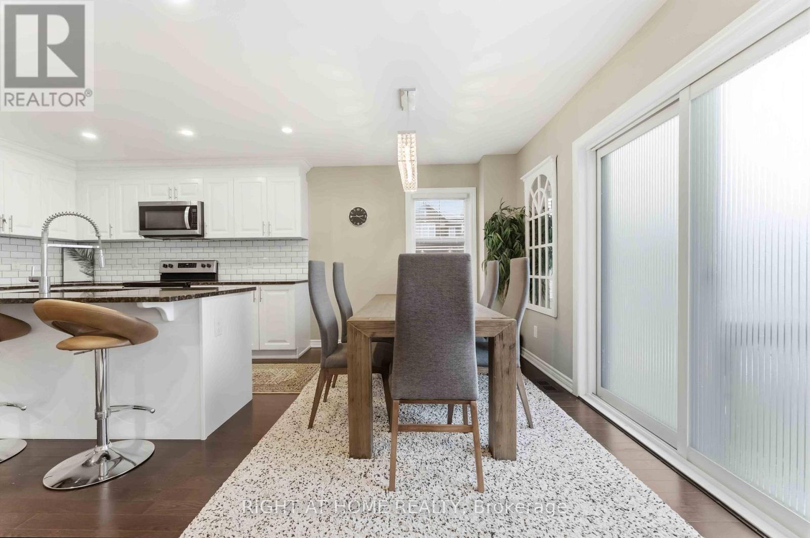 1001 RUE DU MANEGE STREET - 9