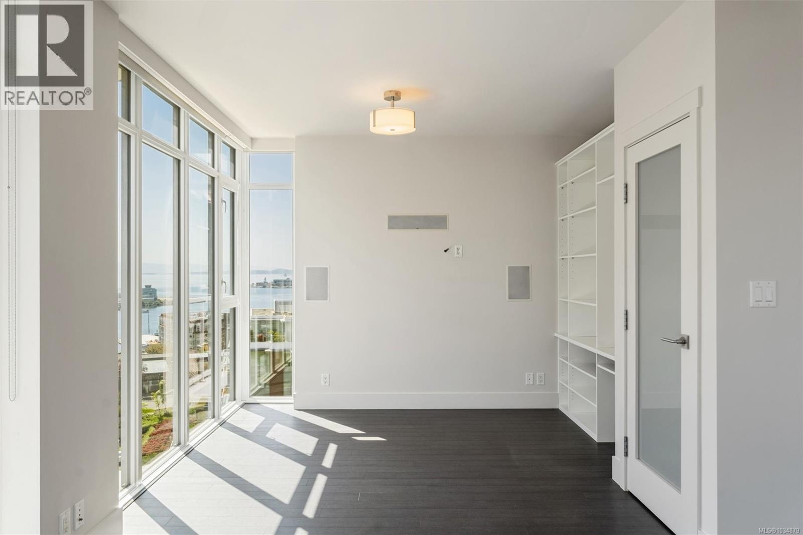 809 83 Saghalie Road, Victoria
