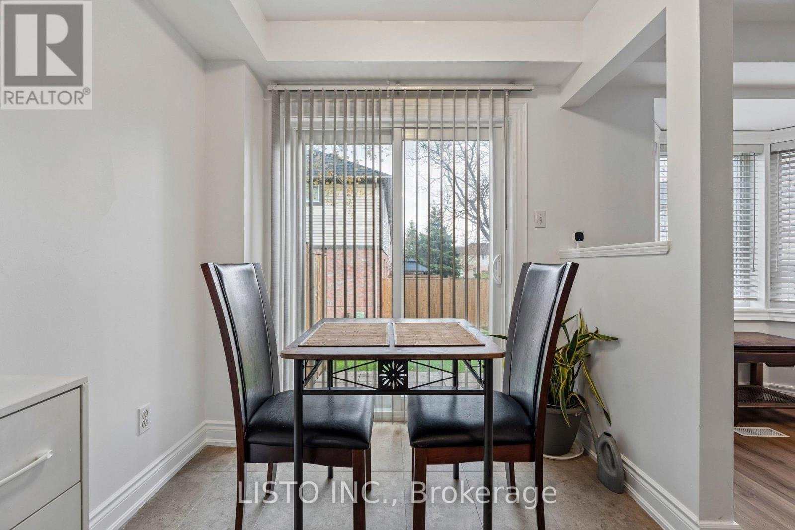 #103 5255 GUILDWOOD WAY - 12