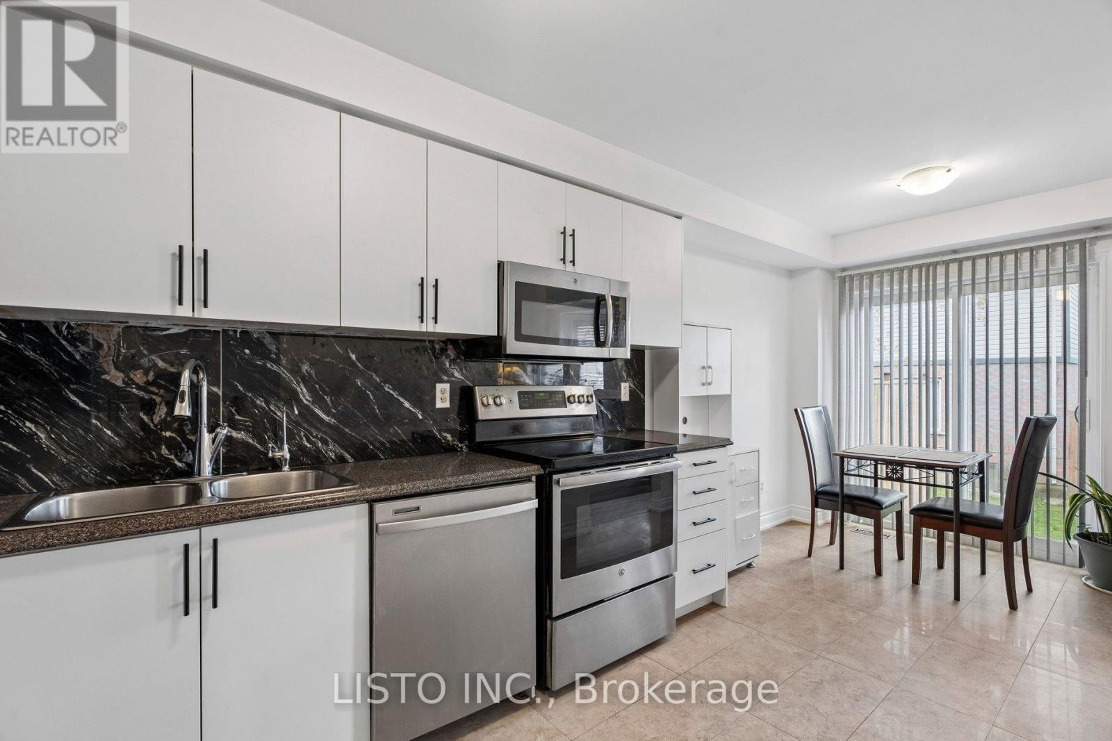 #103 5255 GUILDWOOD WAY - 10