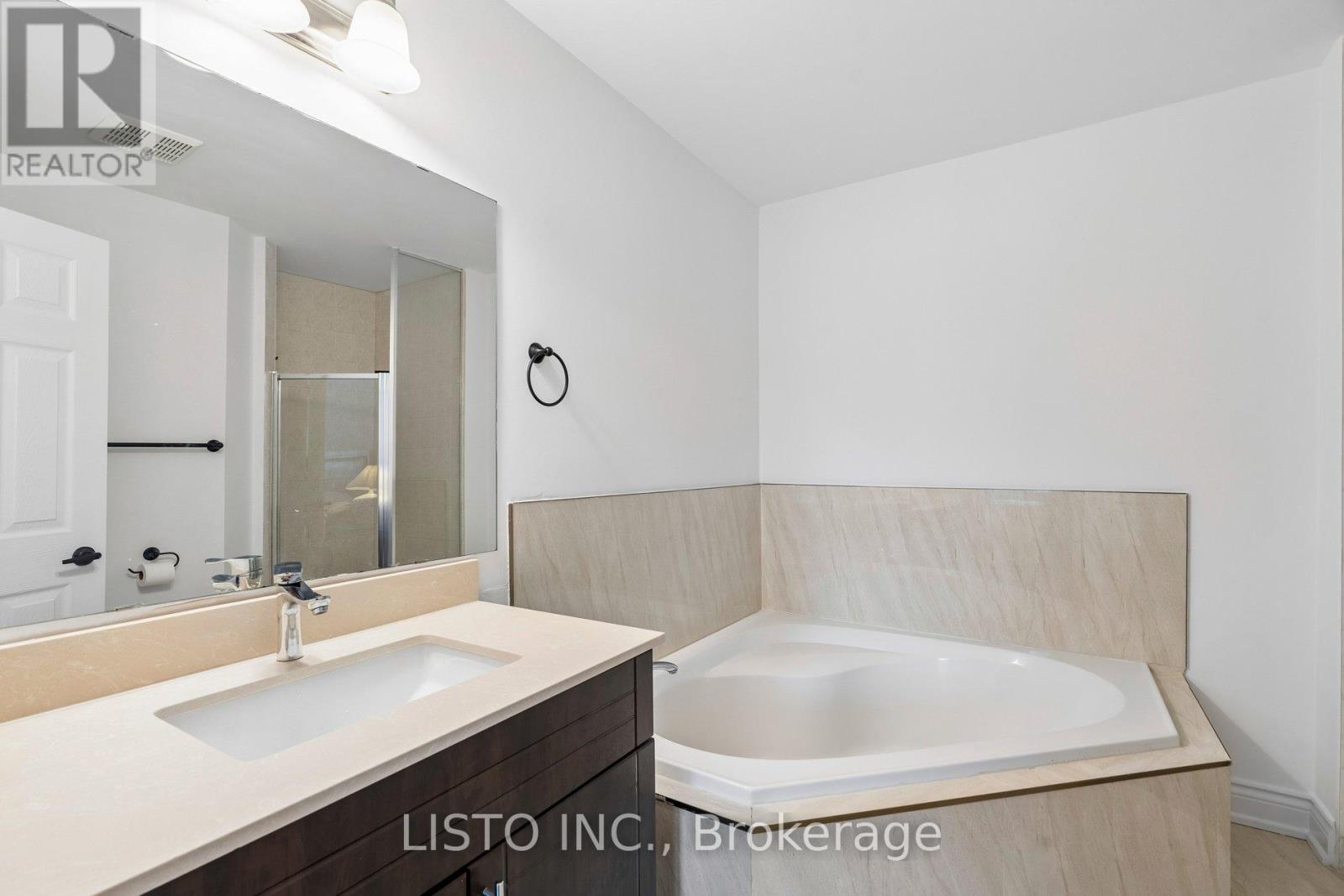 #103 5255 GUILDWOOD WAY - 17