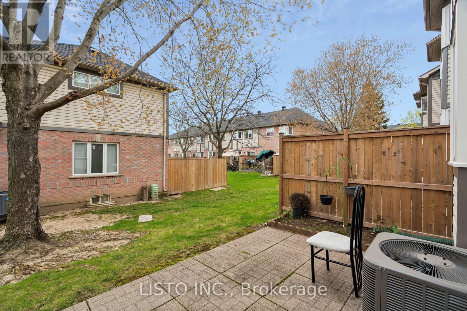 #103 5255 GUILDWOOD WAY - 31