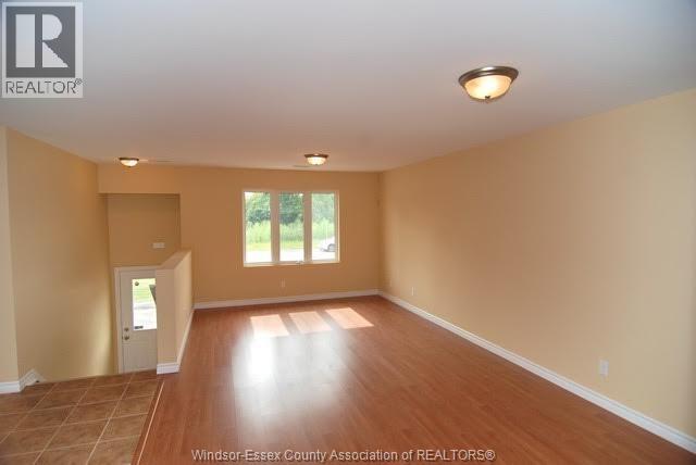 1810 NORTHWAY Unit# C - UPPER, Windsor, Ontario, N9B0A6 — Photo 3
