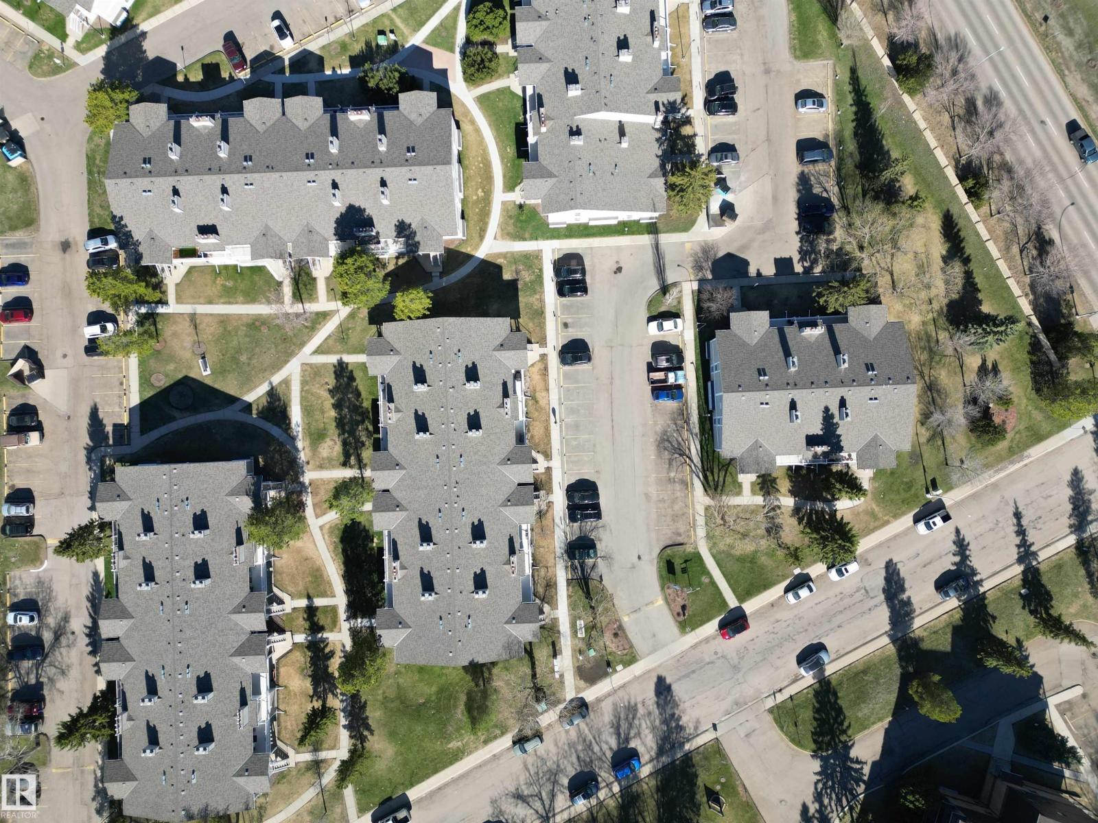 #5 2204 118 ST NW - 50