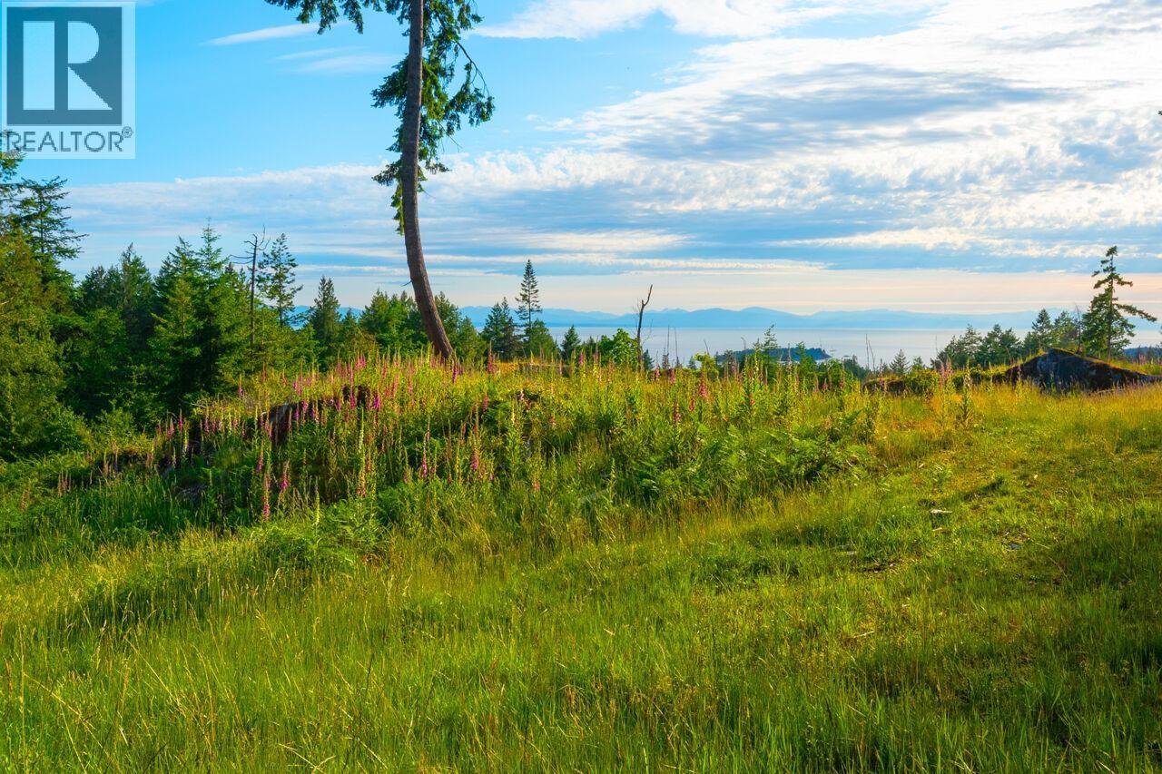 Vacant Land for Sale in Bowen Island – Lot 2 INNISFREE LANE, Bowen Island - Image 6