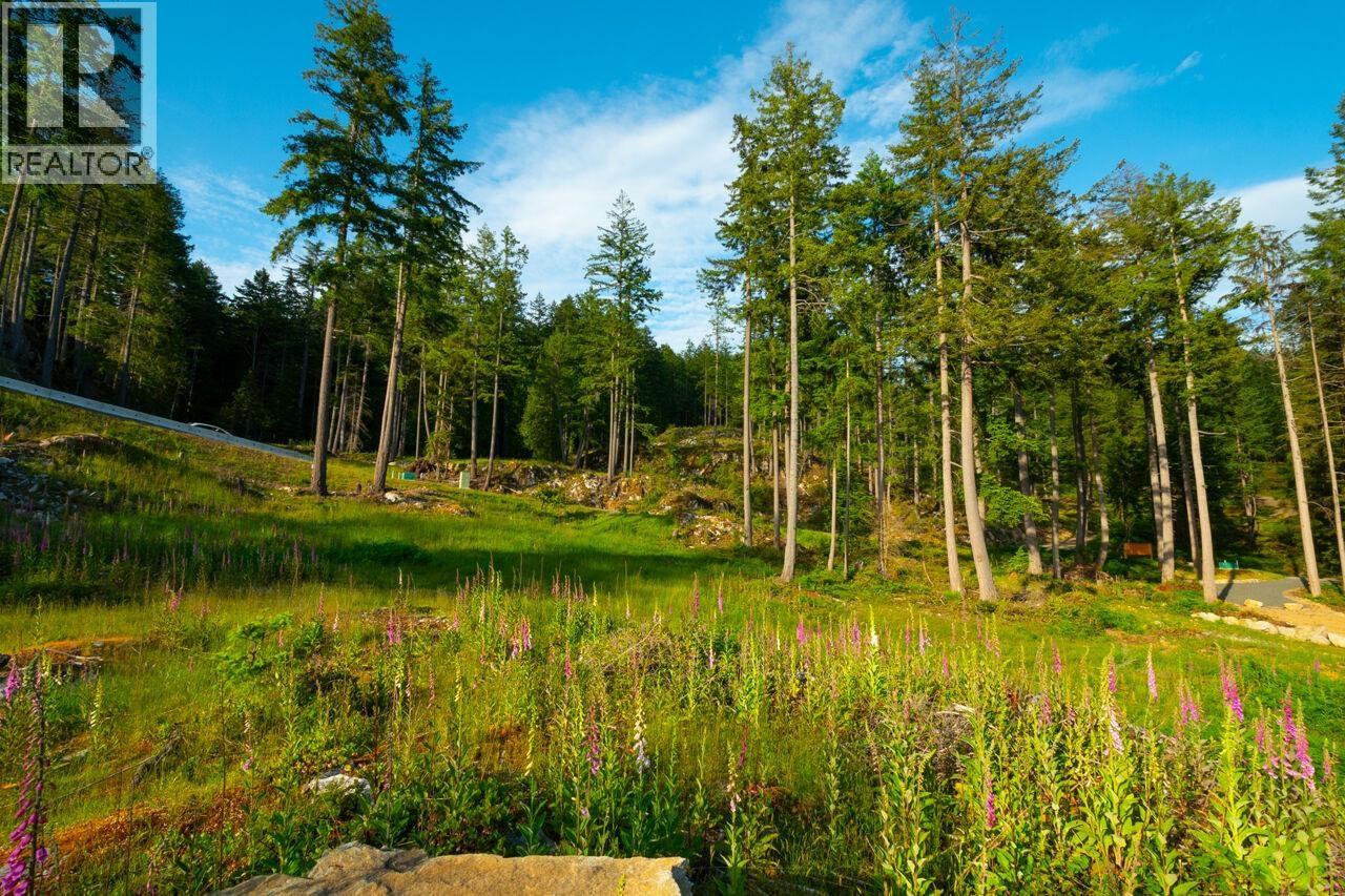 Vacant Land for Sale in Bowen Island – Lot 2 INNISFREE LANE, Bowen Island - Image 13