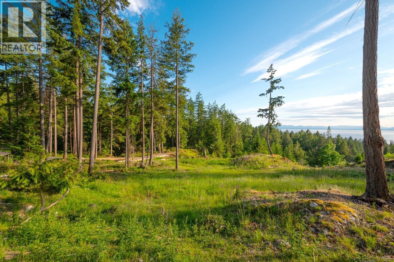 Vacant Land for Sale in Bowen Island – Lot 2 INNISFREE LANE, Bowen Island - Image 4