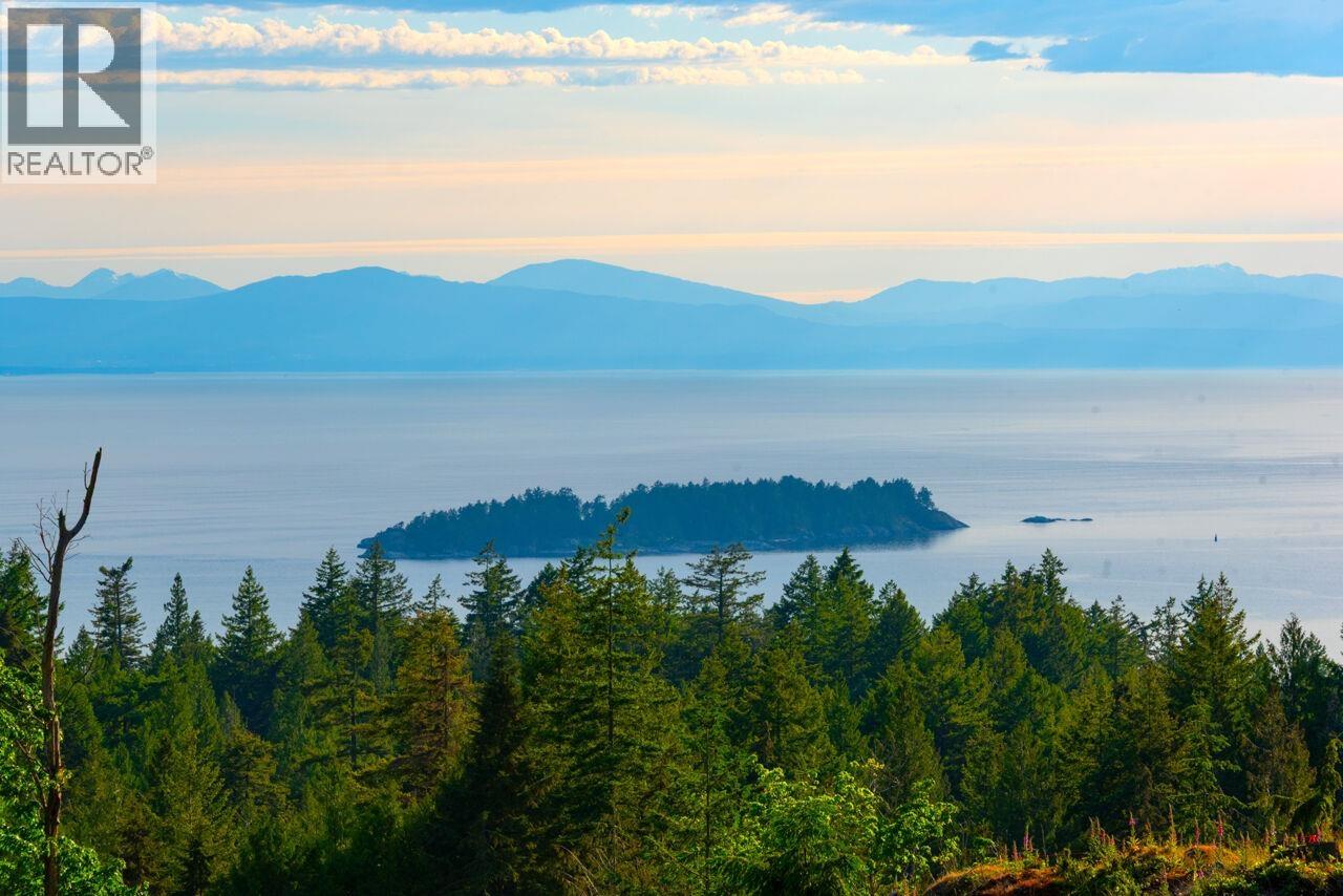Vacant Land for Sale in Bowen Island – Lot 2 INNISFREE LANE, Bowen Island - Image 9