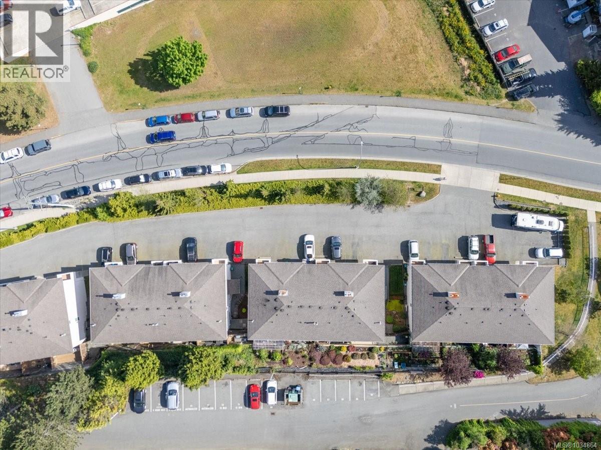 #1 1659 Dufferin Cres - 41