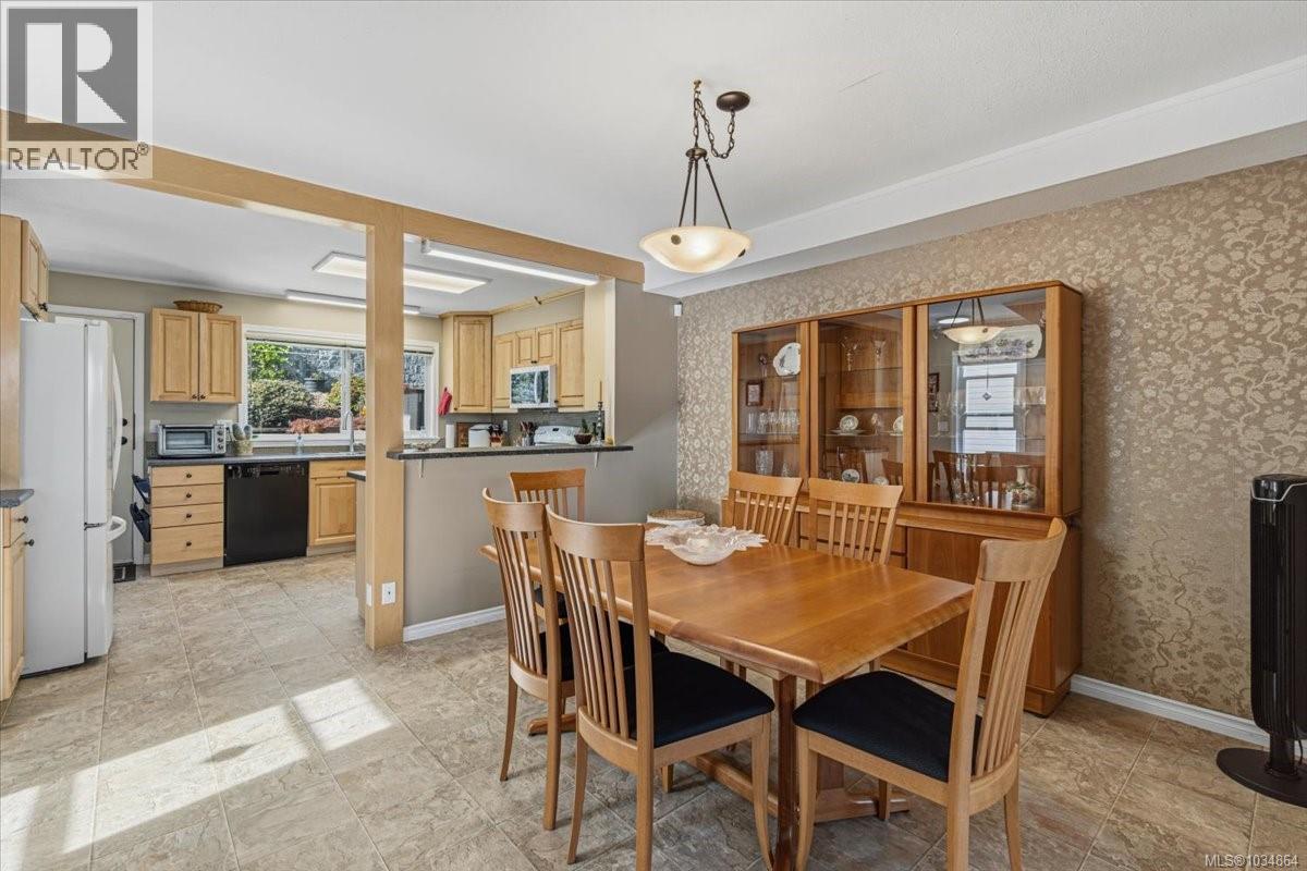 #1 1659 Dufferin Cres - 17