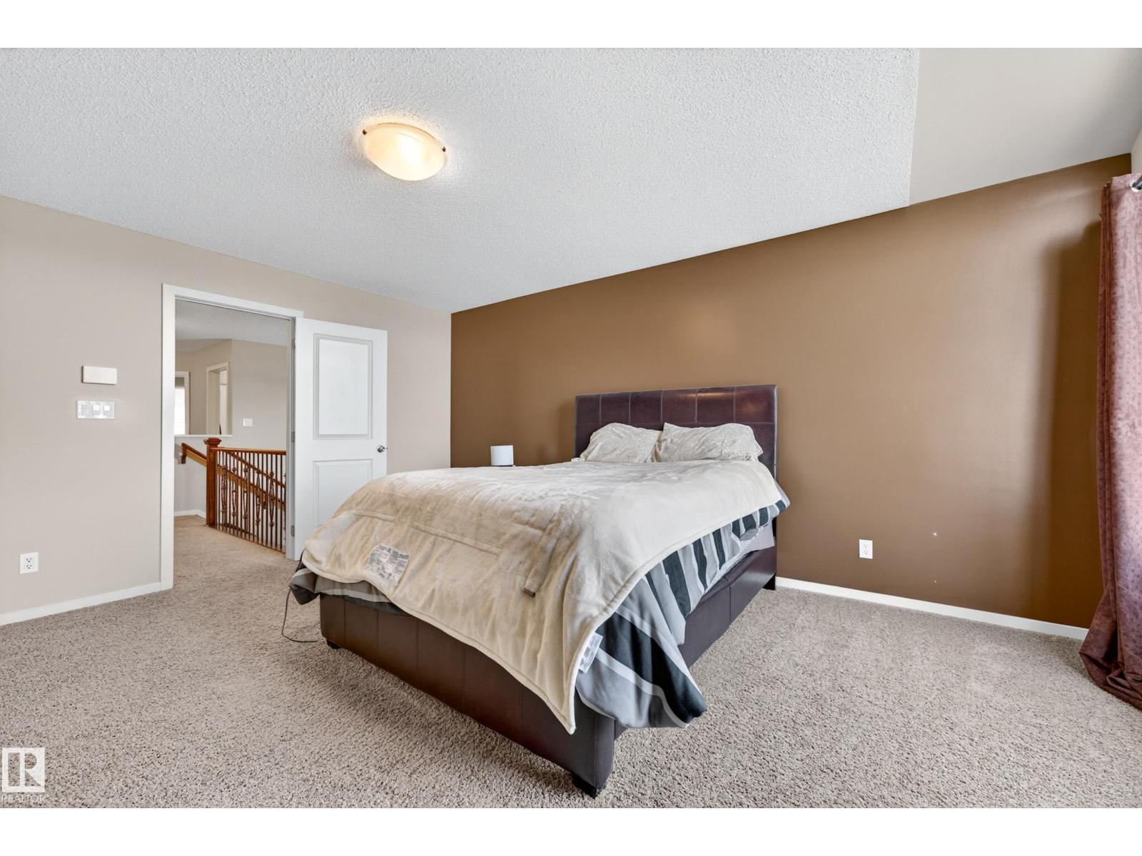 22055 95 AV NW - 25