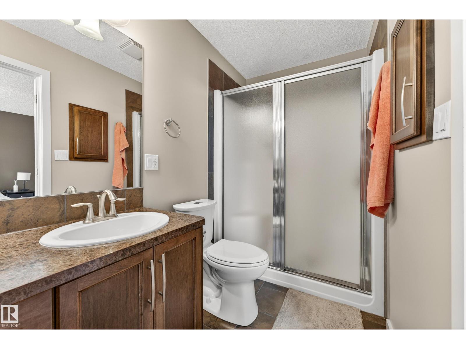 22055 95 AV NW - 28