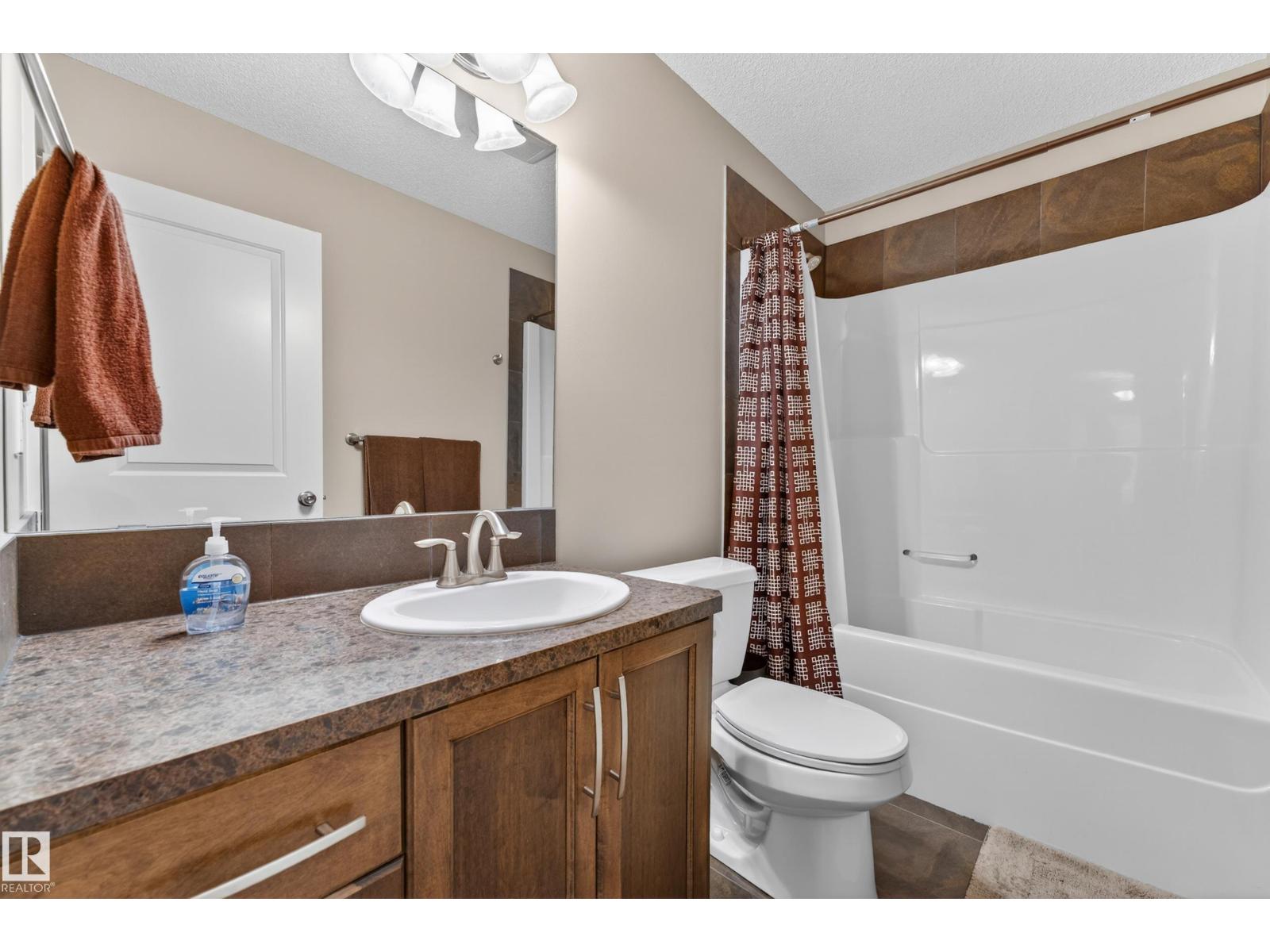 22055 95 AV NW - 34
