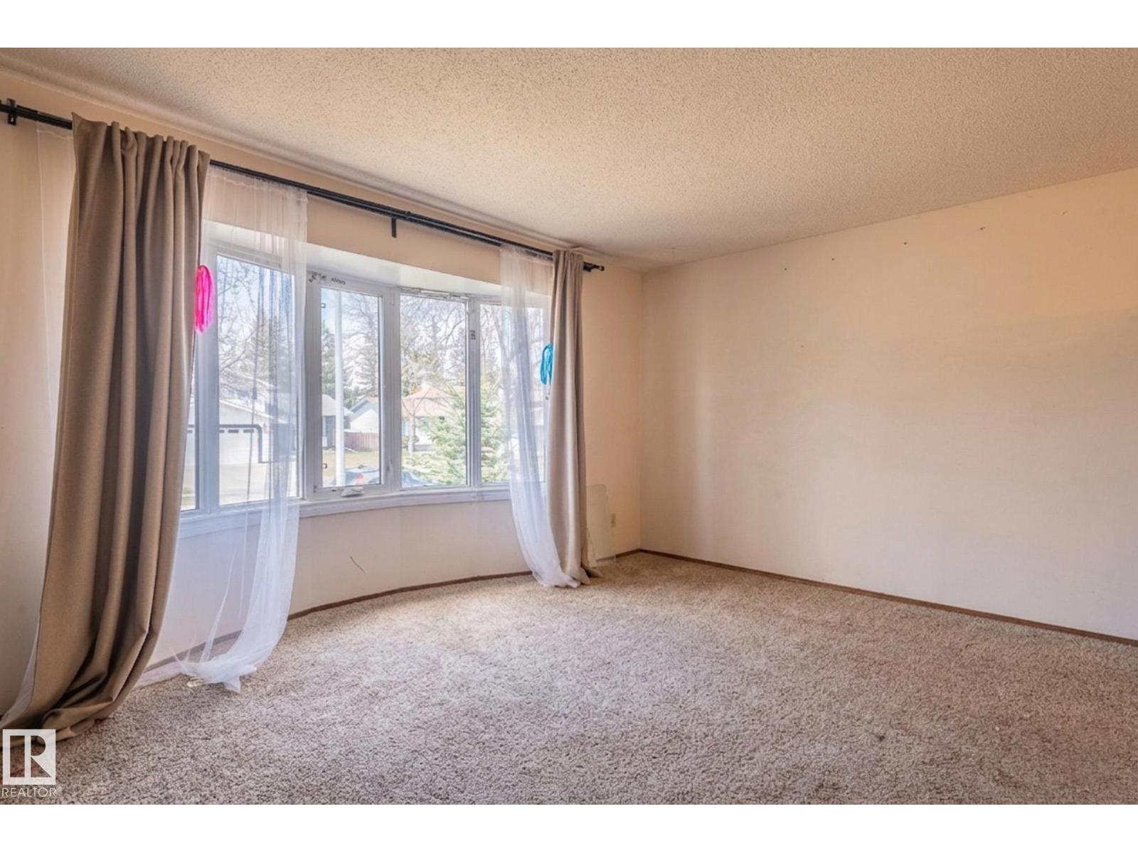 34 Abbey CR, St. Albert