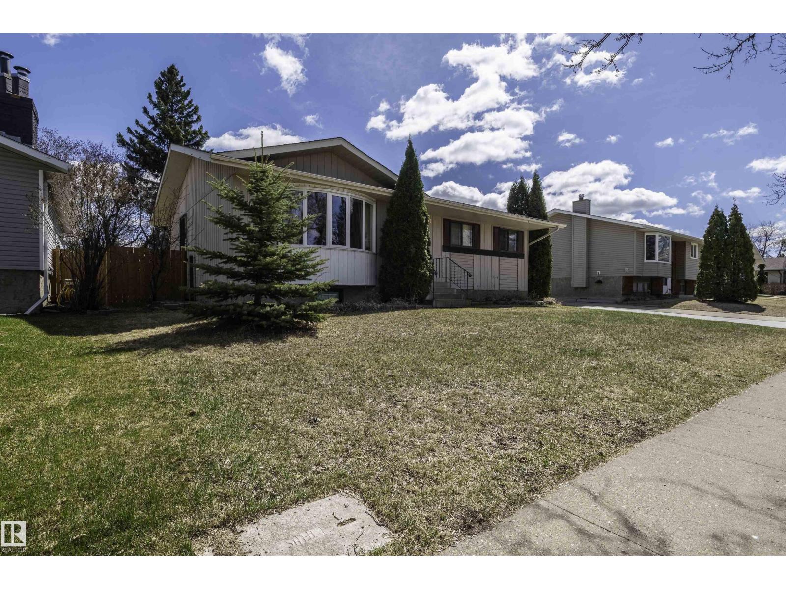 34 Abbey CR, St. Albert