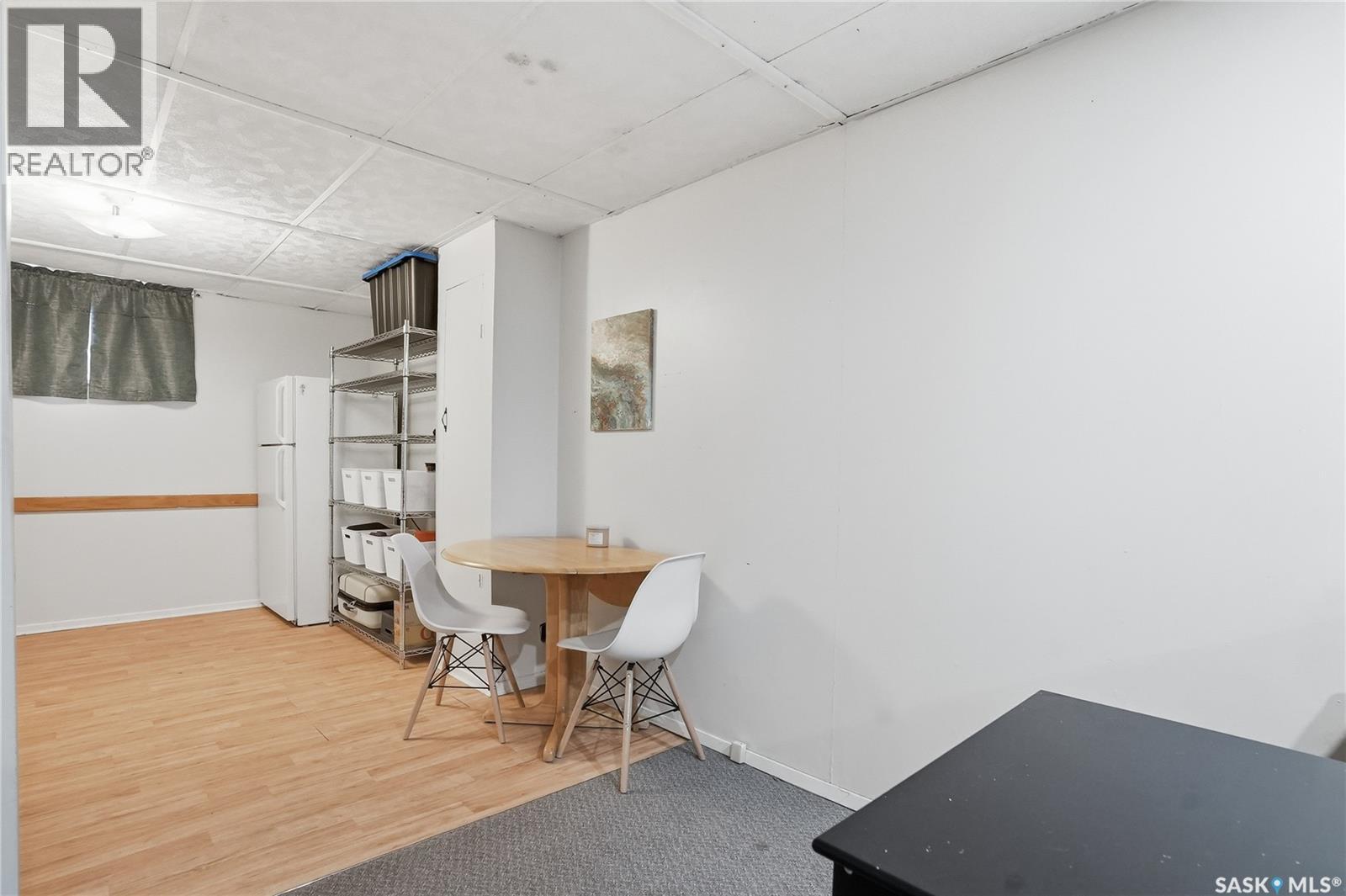 1011 1st STREET E - 34