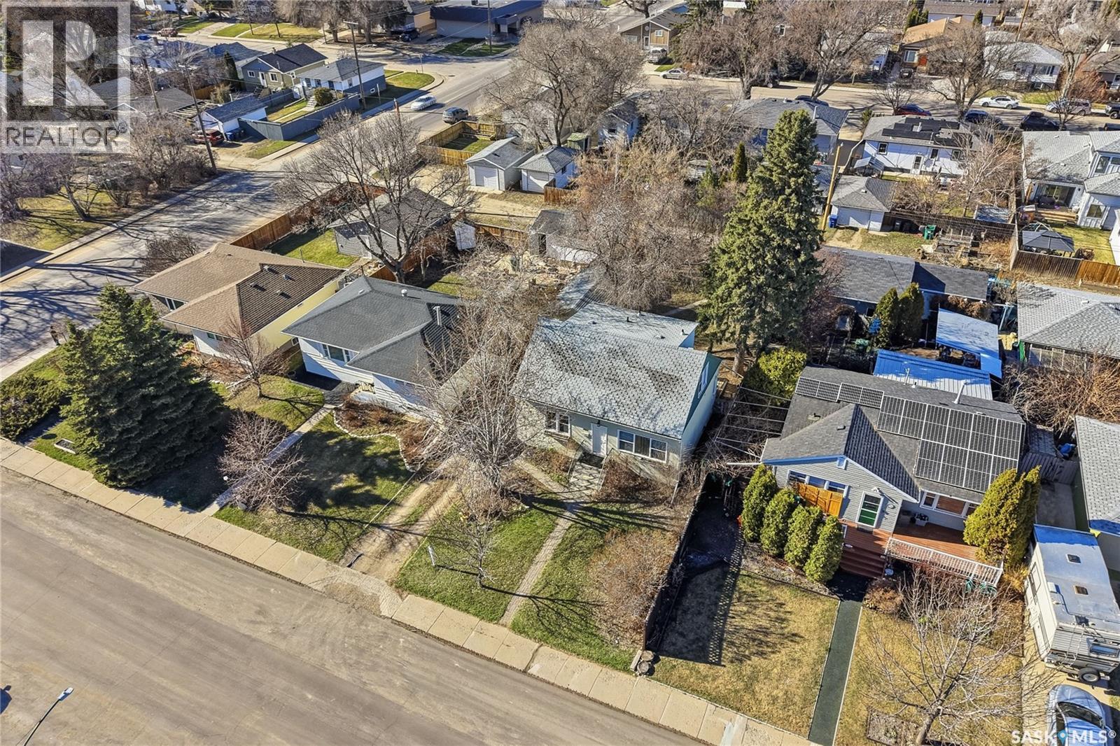 1011 1st STREET E - 52
