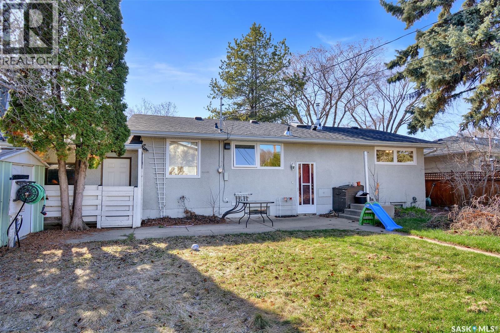 63 Spinks DRIVE - 27