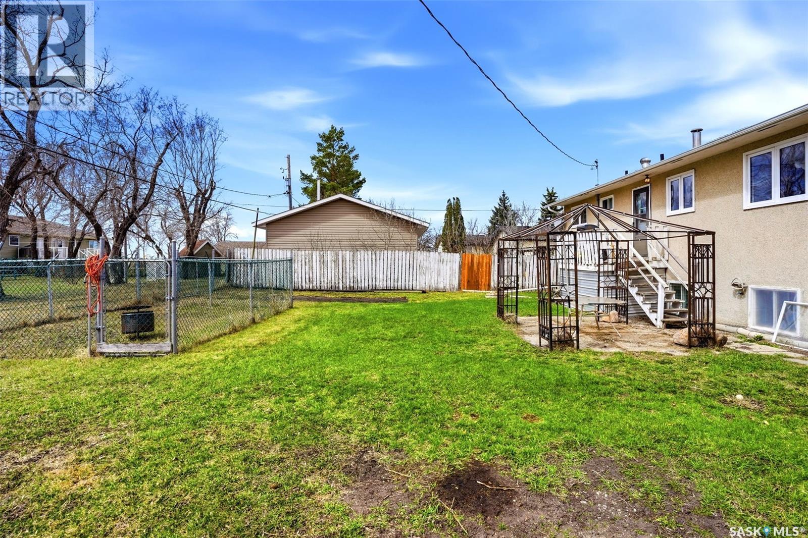 136 Lillis AVENUE - 10
