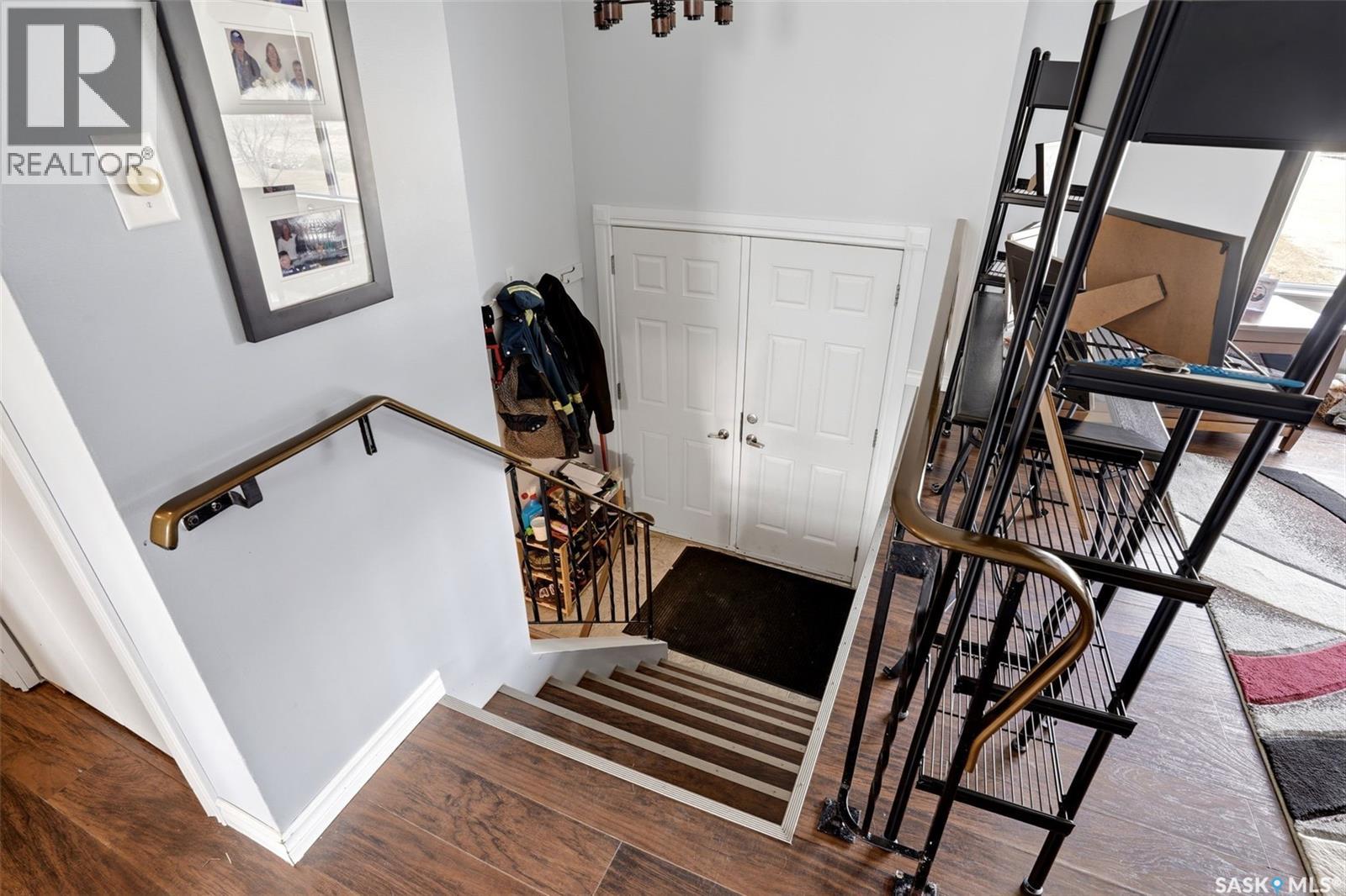 136 Lillis AVENUE - 18