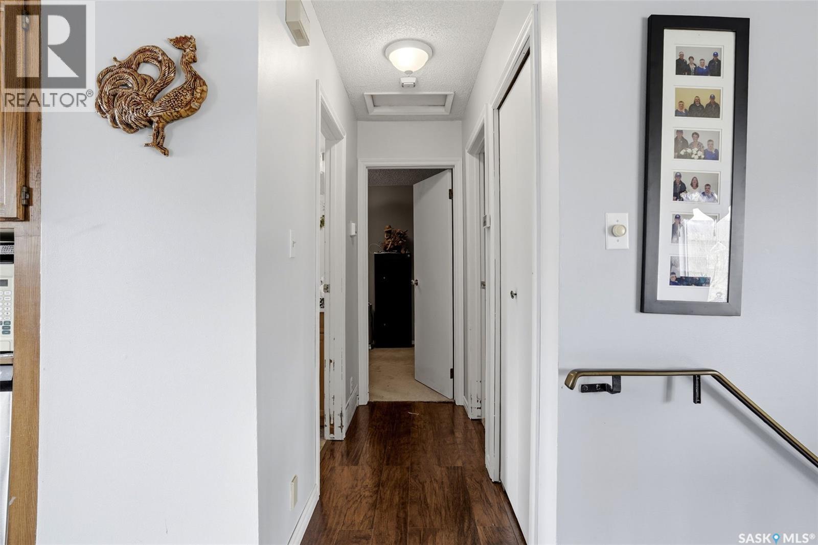 136 Lillis AVENUE - 28