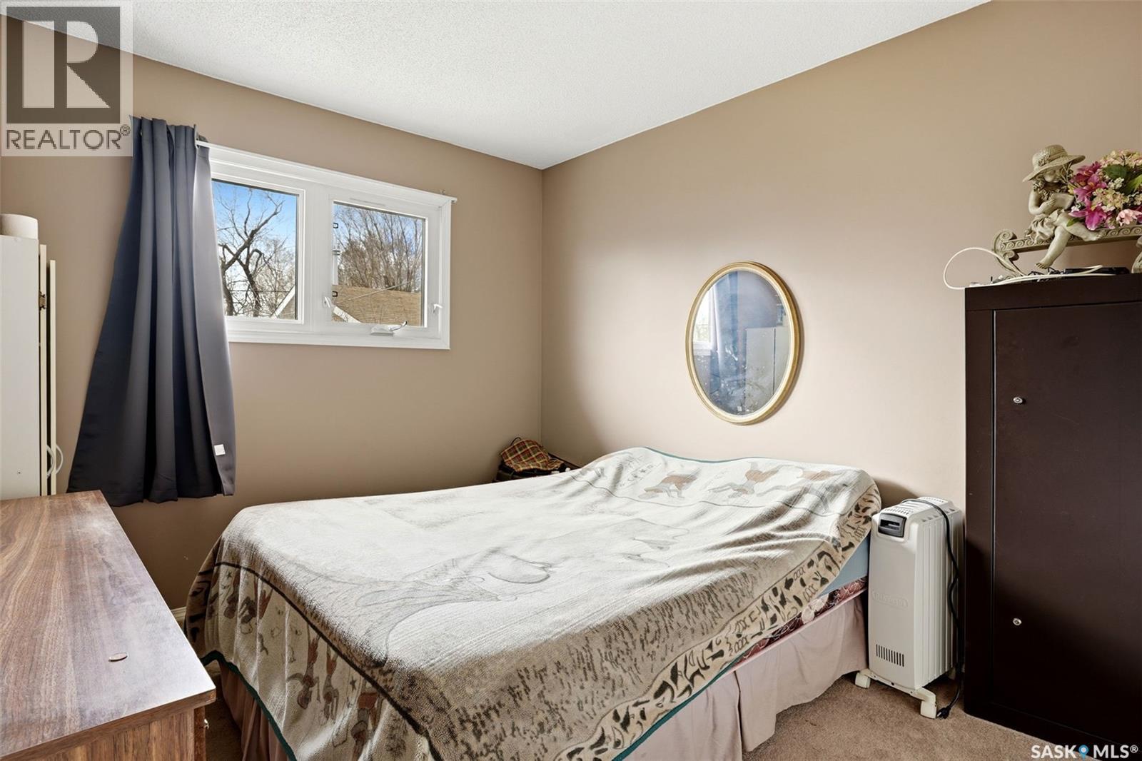 136 Lillis AVENUE - 29