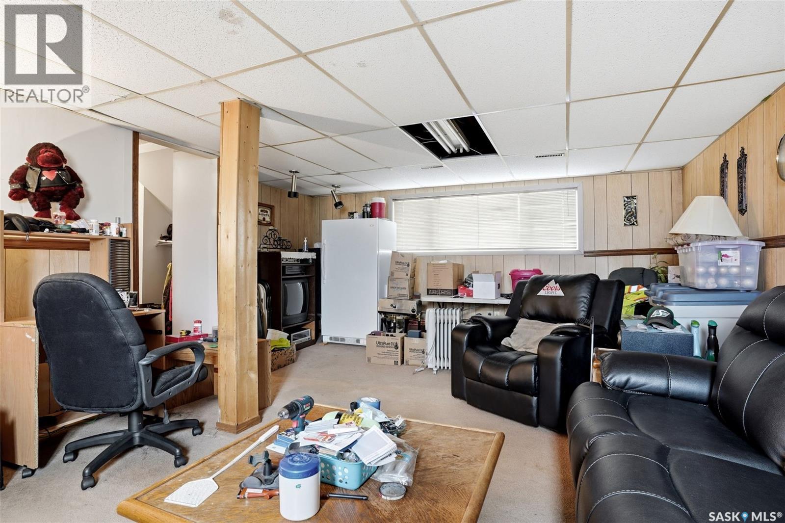 136 Lillis AVENUE - 36