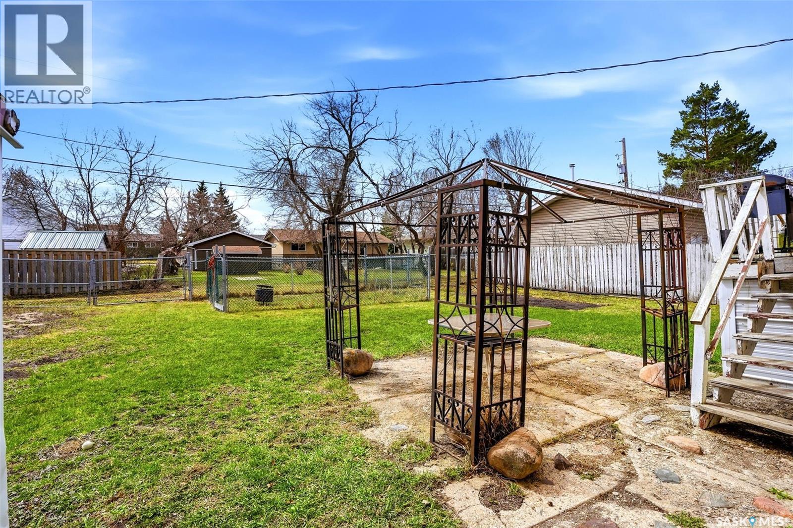 136 Lillis AVENUE - 8