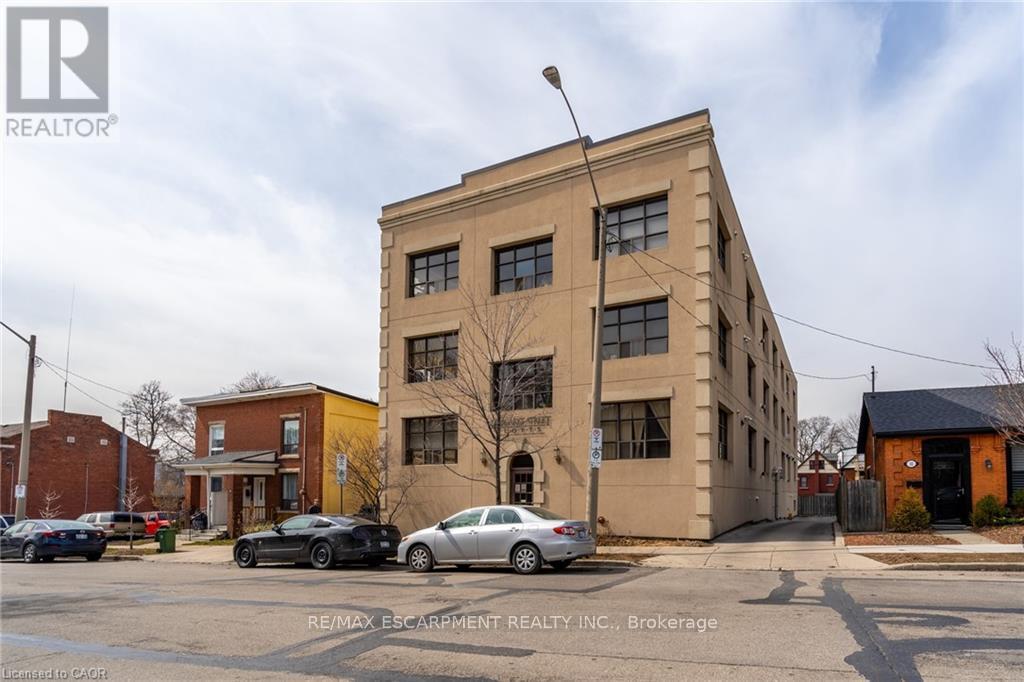 #42 36 MARGARET STREET - 24