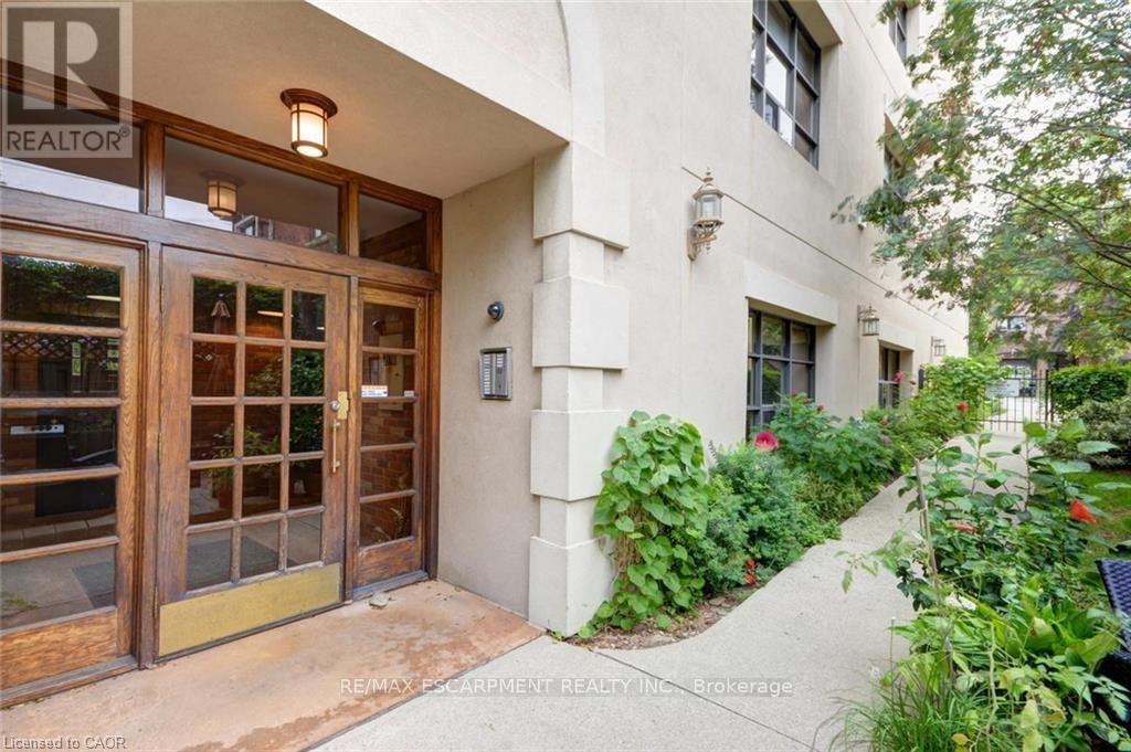 #42 36 MARGARET STREET - 29