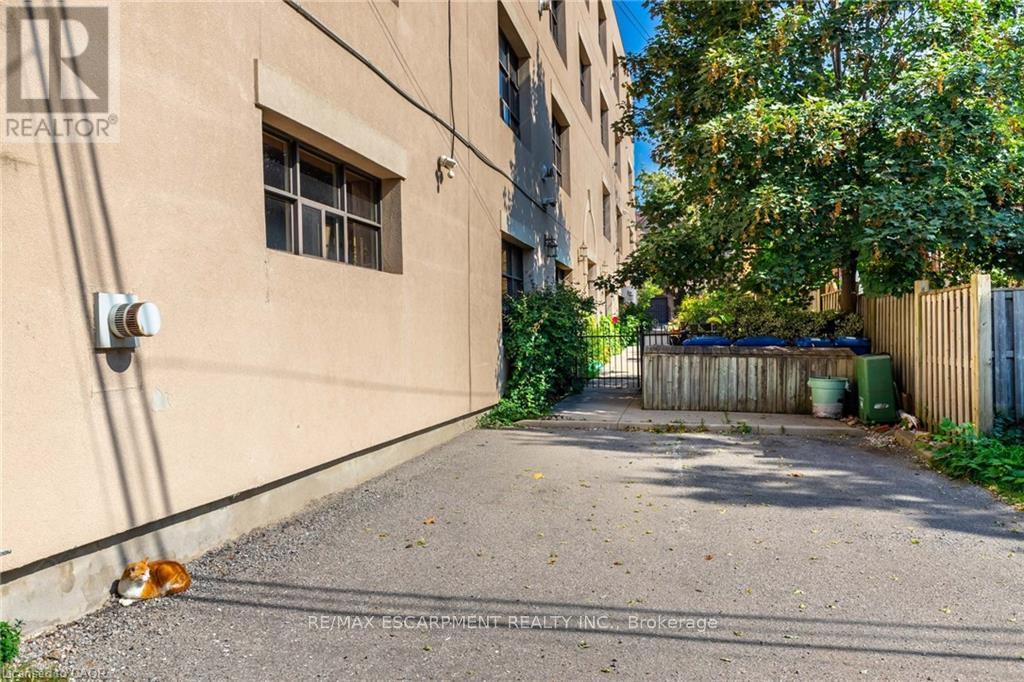 #42 36 MARGARET STREET - 33