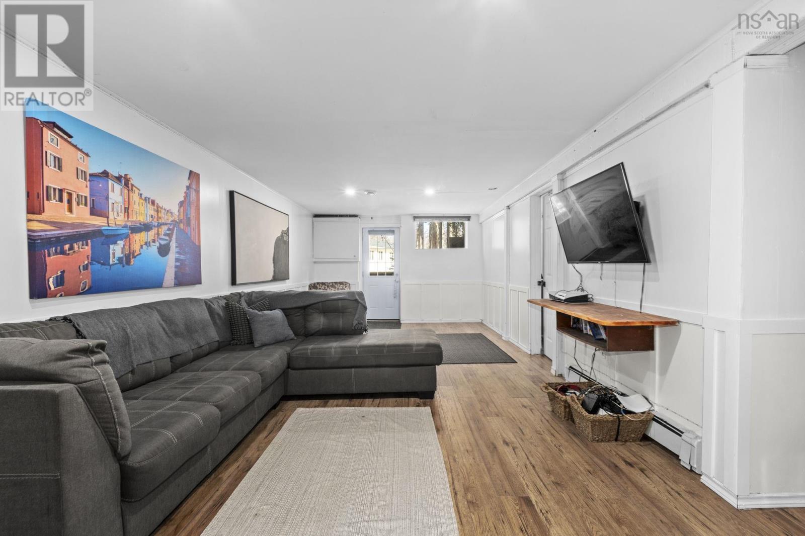 Property 29 of 43 of 14 Sandstone Avenue