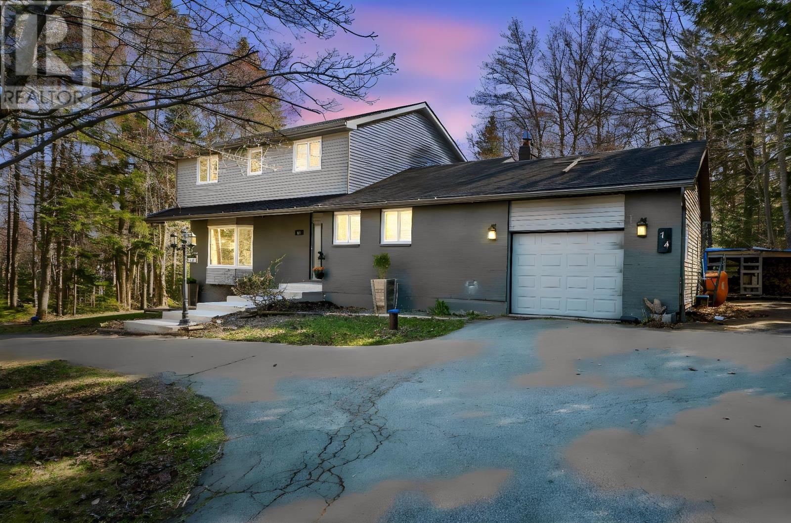 Property photo of 14 Sandstone Avenue