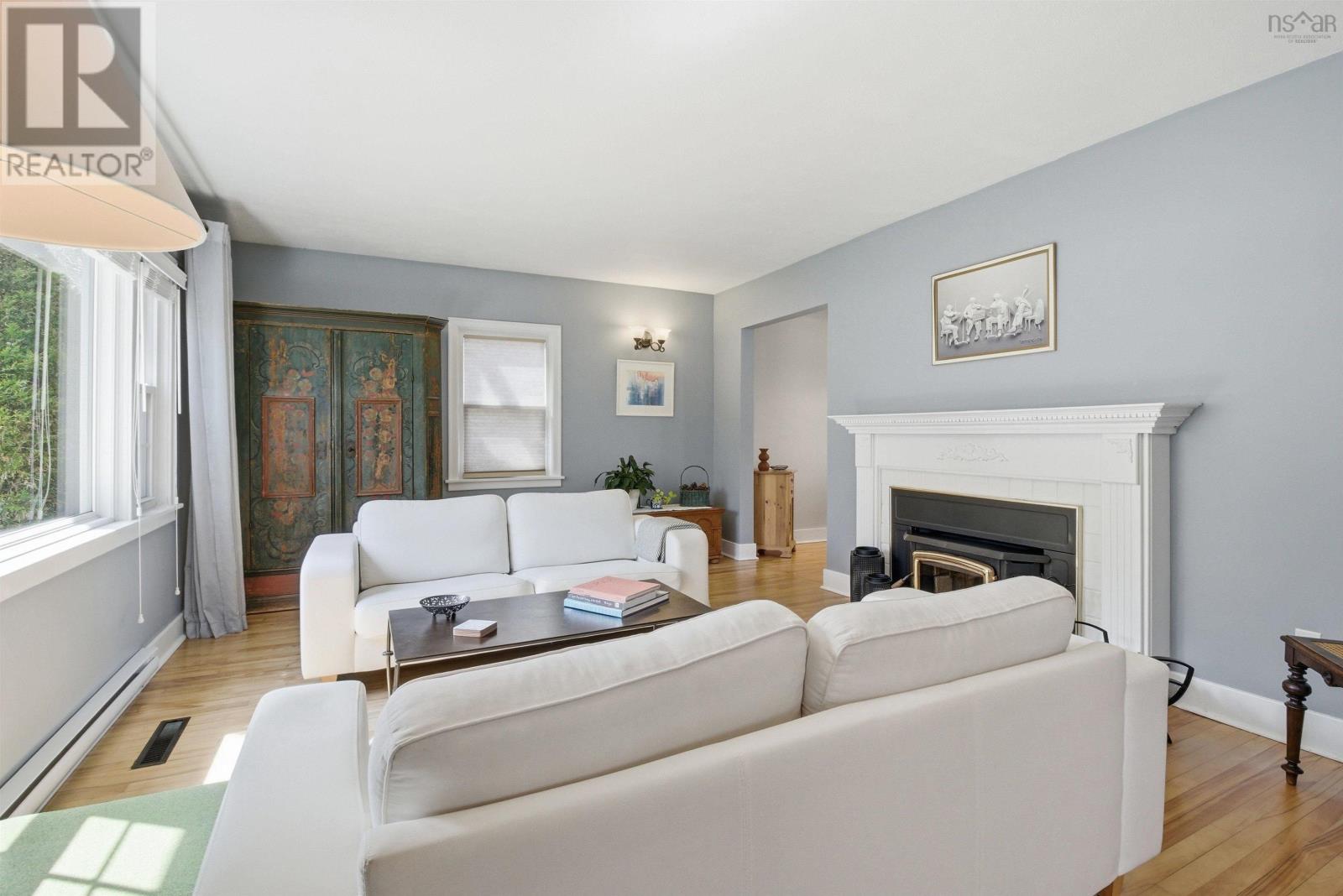 Property 8 of 33 of 27 Springvale Avenue